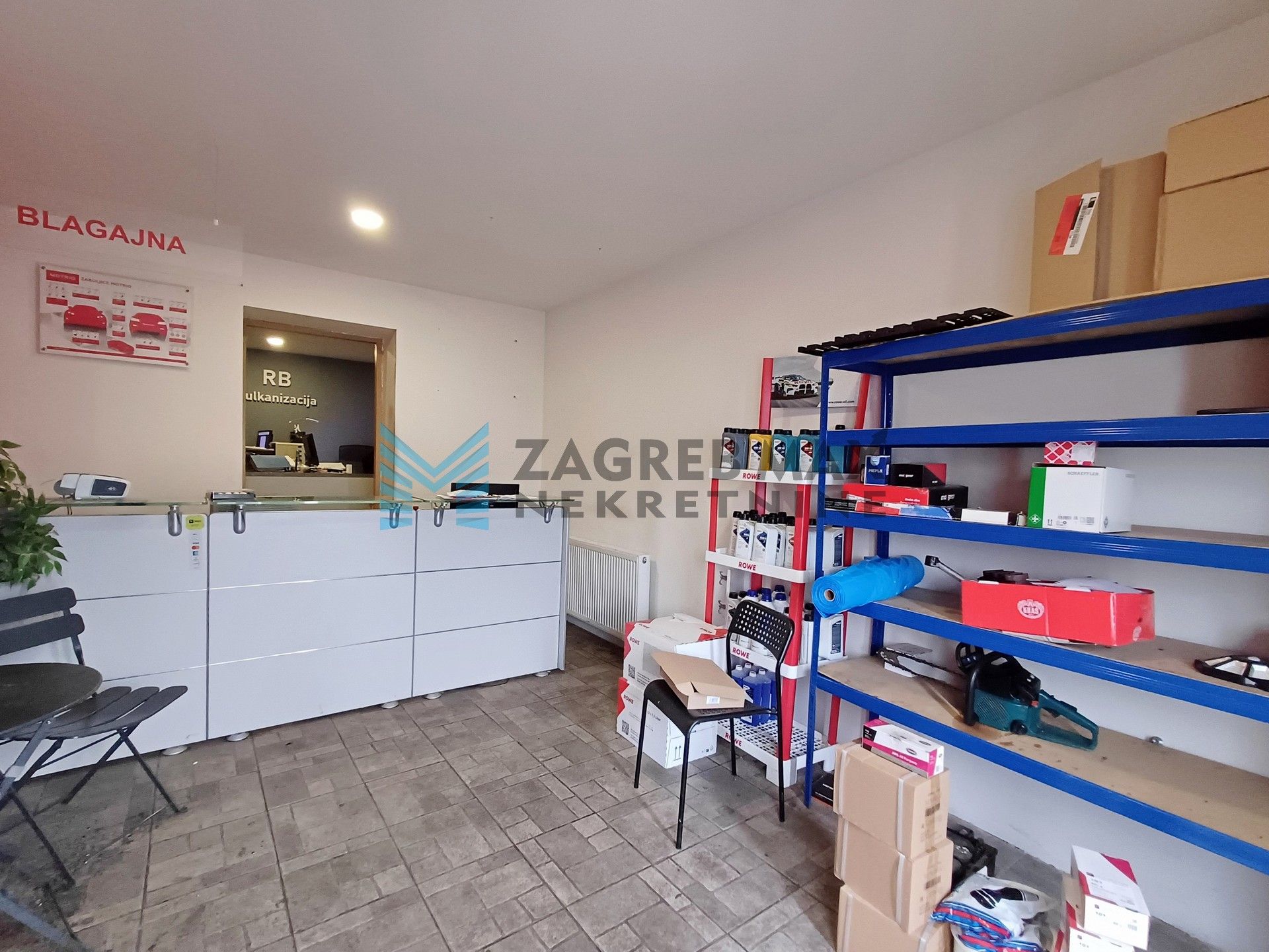 Zagreb - IVANJA REKA - Sv.Ivana - 2 poslovna prostora