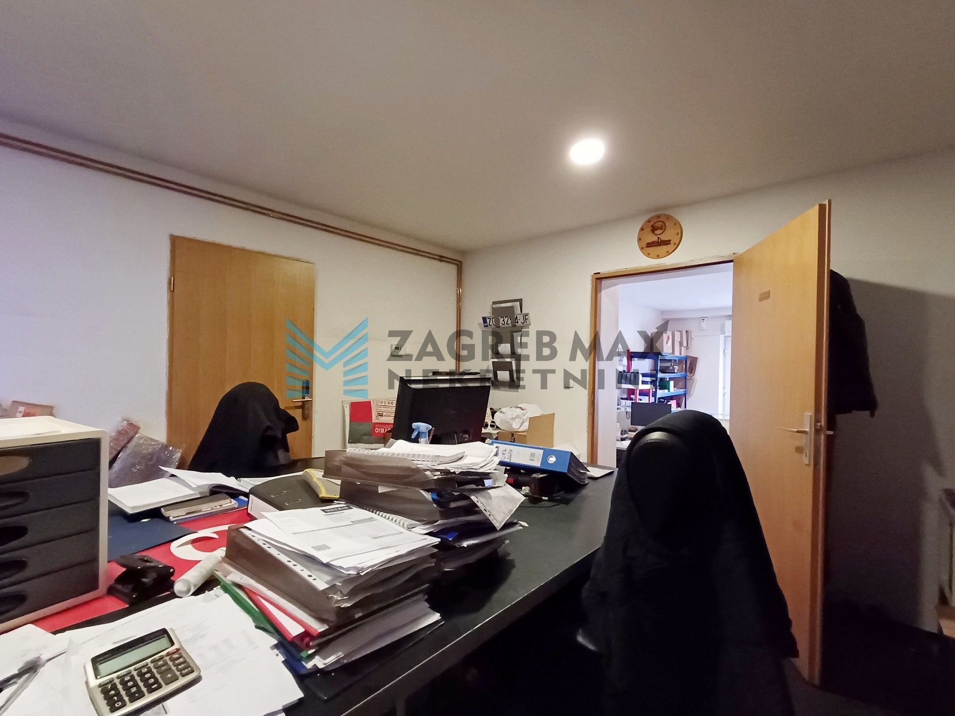 Zagreb - IVANJA REKA - Sv.Ivana - 2 poslovna prostora