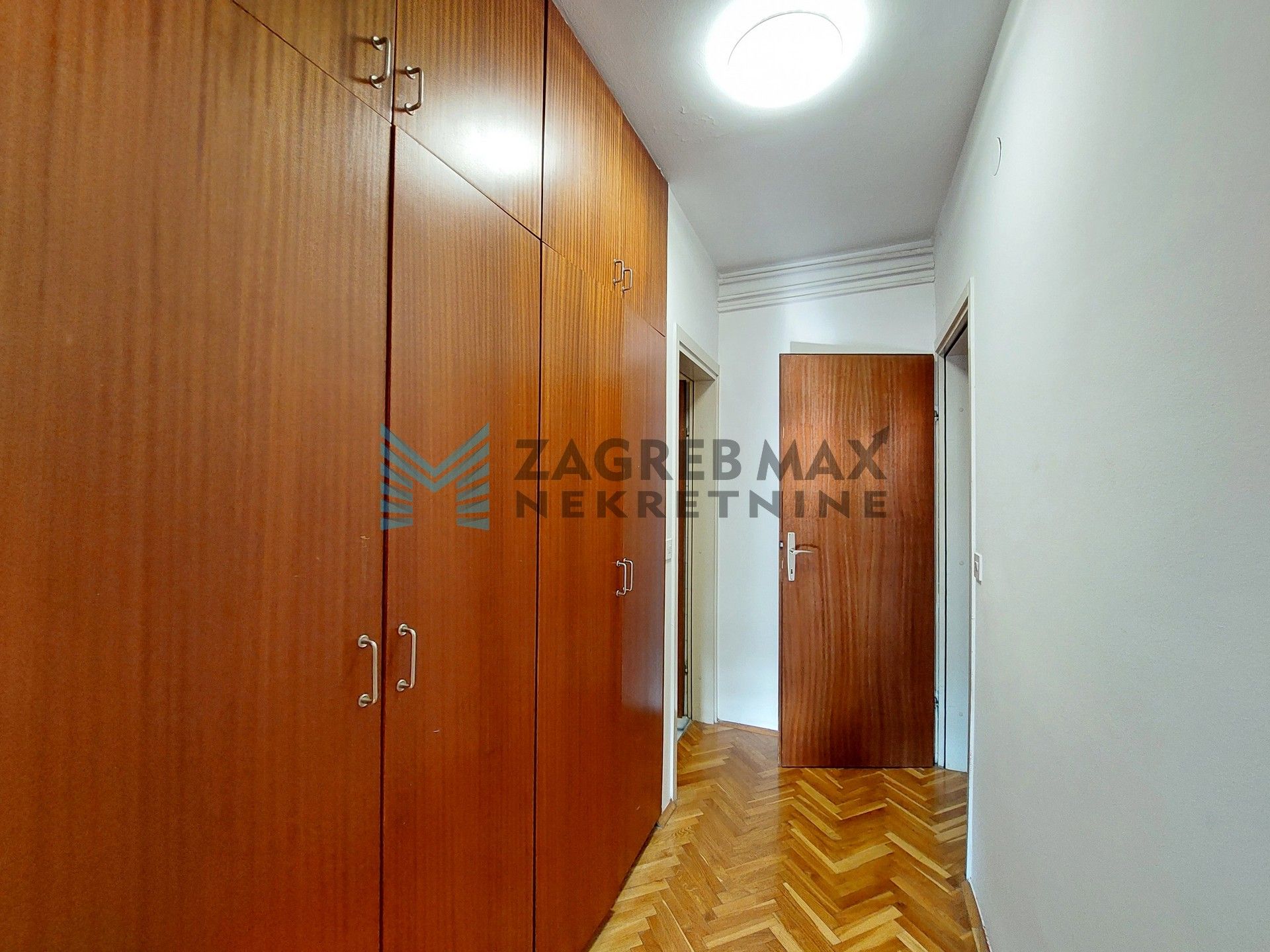 Zagreb - ČRNOMEREC - Sv. Duh - 2-sobni, namješten, parking, mirno