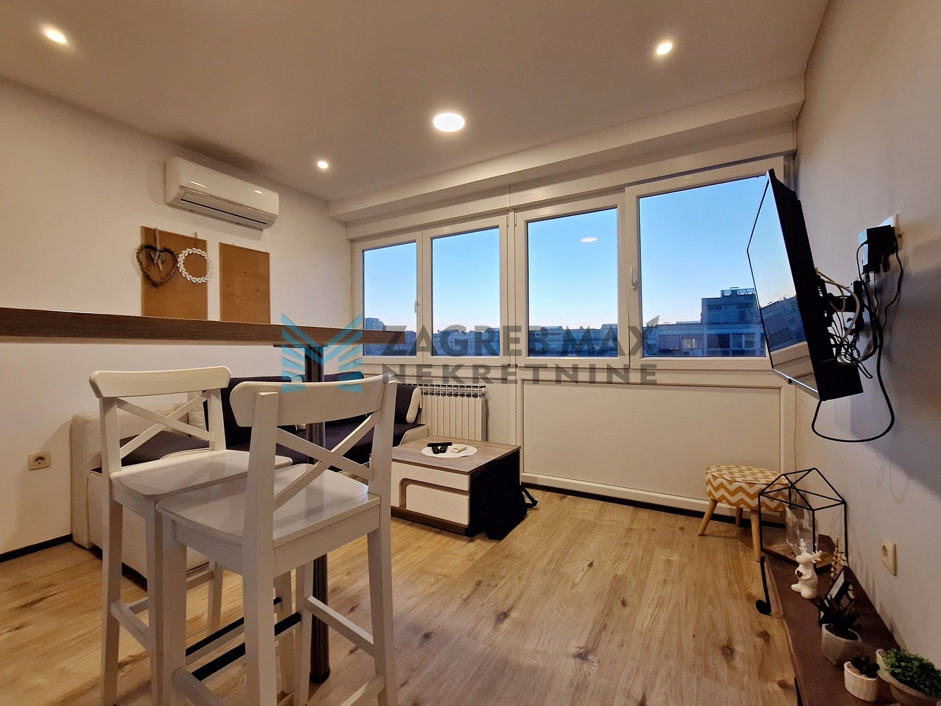 Zagreb - ZAPRUĐE – Balokovićeva – 3-sobni stan s 2 zasebne stambene jedinice