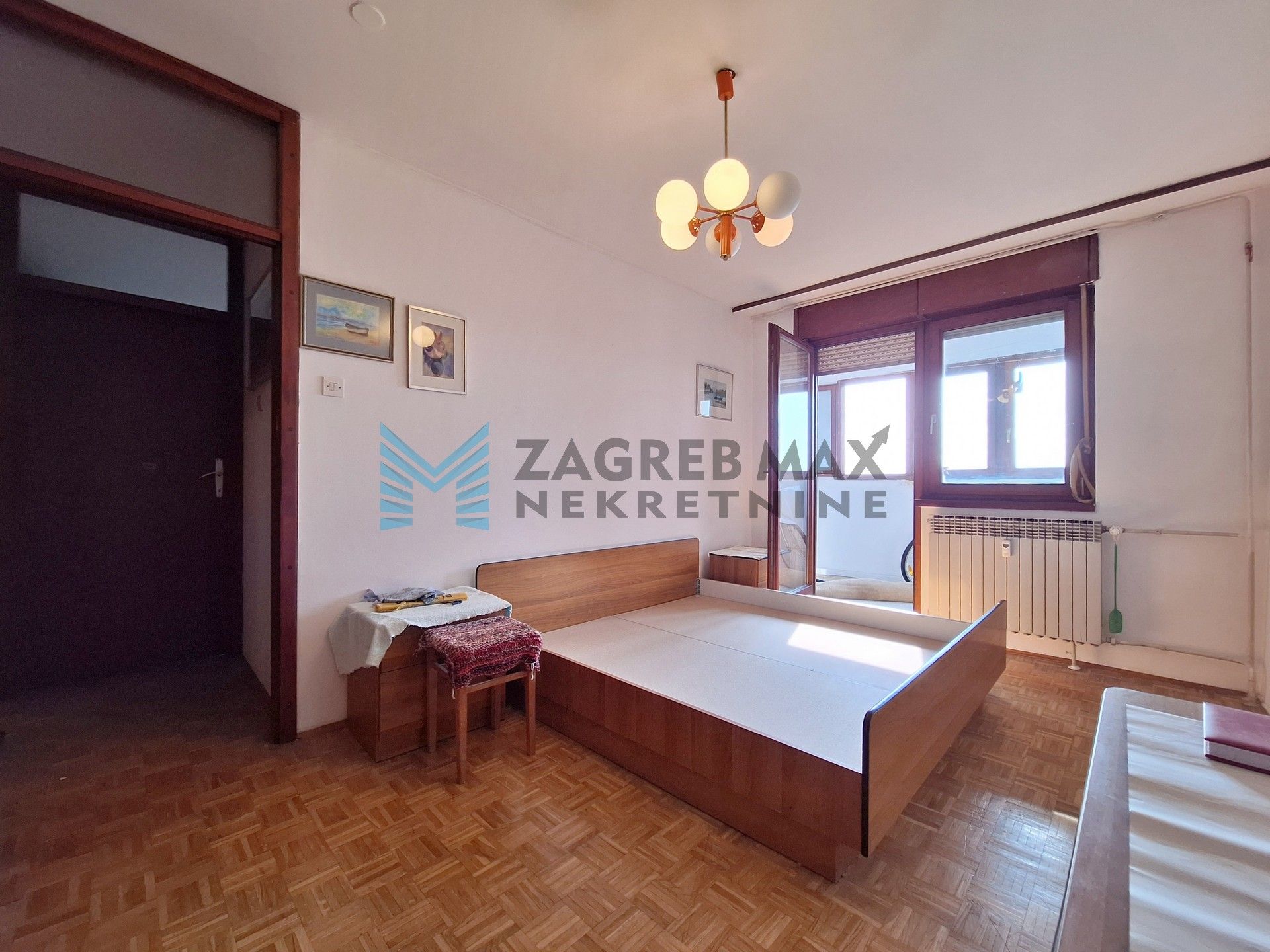 Zagreb - PREČKO – Jarnovićeva – 3-sobni, komforan, 2 lođe, lift, mirno, pogled