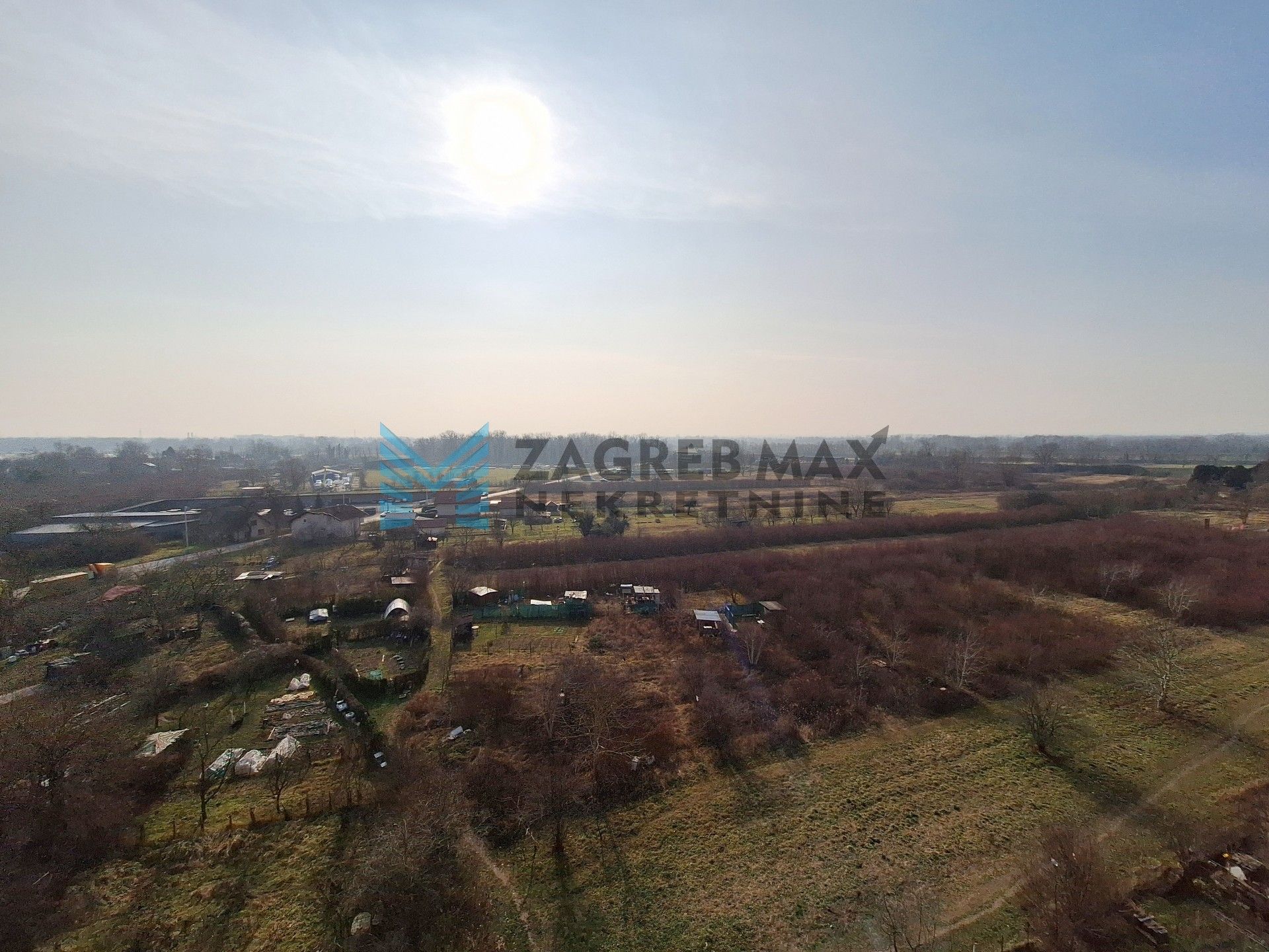 Zagreb - PREČKO – Jarnovićeva – 3-sobni, komforan, 2 lođe, lift, mirno, pogled