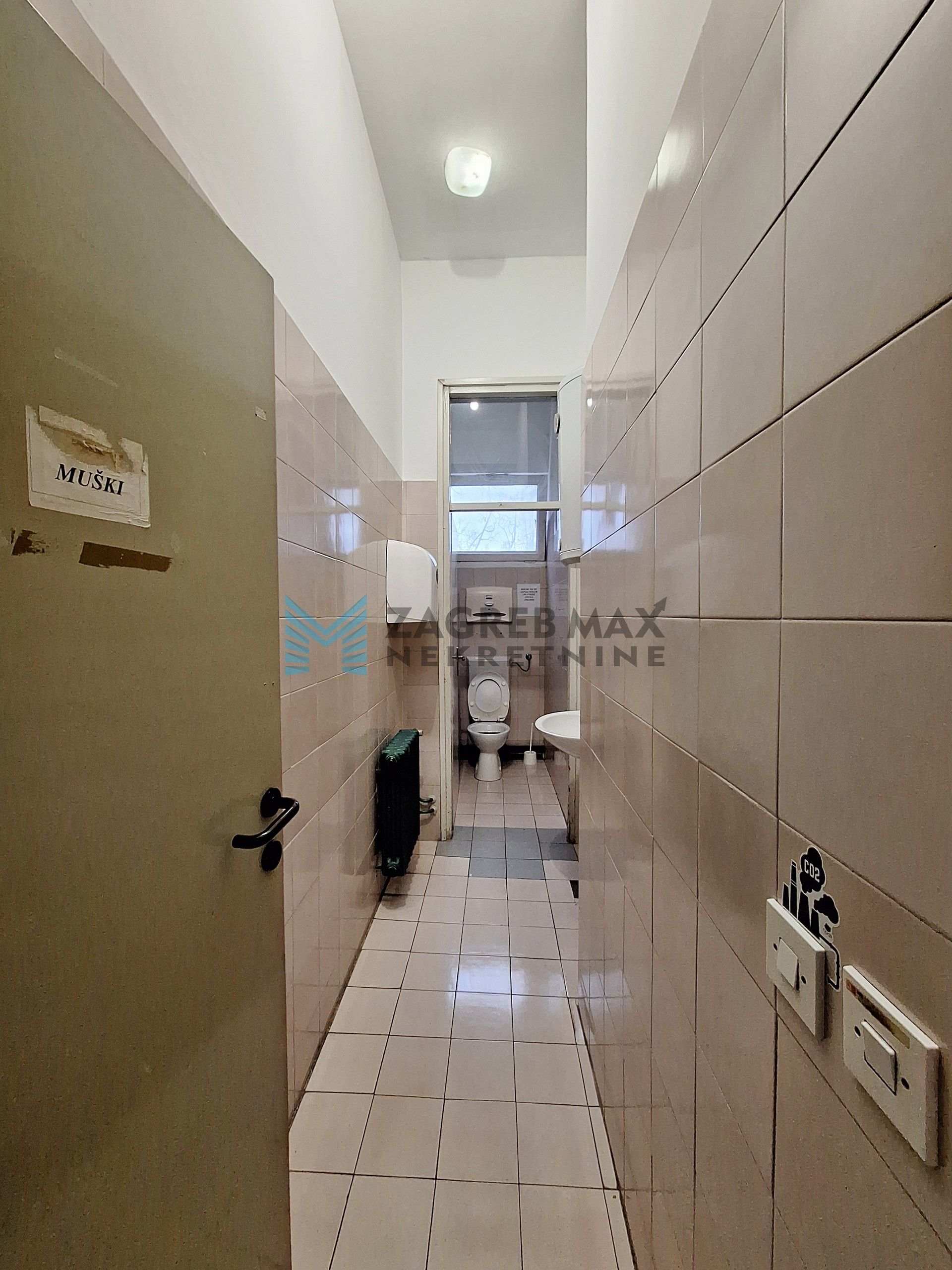 Zagreb - FOLNEGOVIĆEVO – Rakušina – poslovni prostor – 480 m2