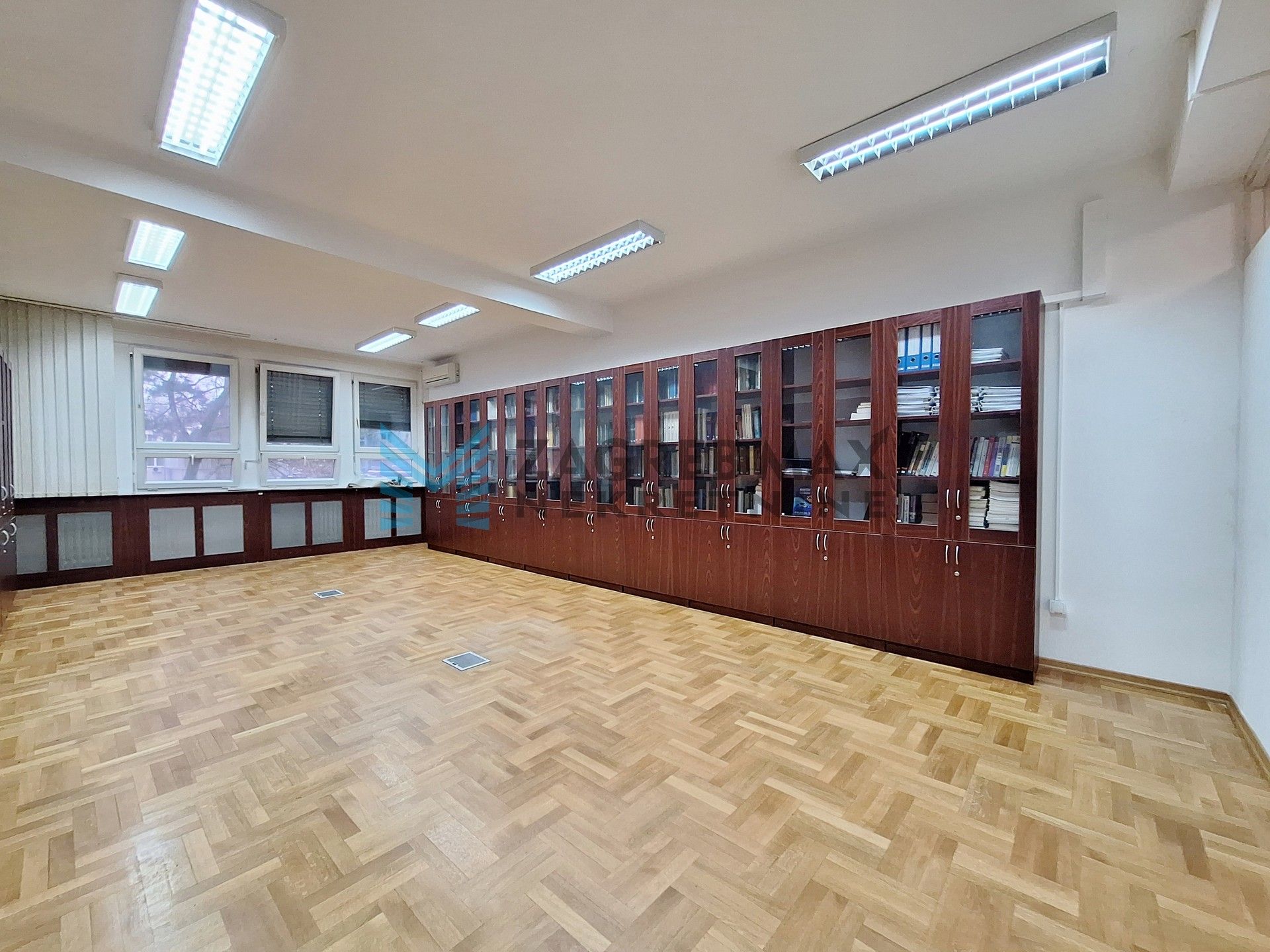 Zagreb - FOLNEGOVIĆEVO – Rakušina – poslovni prostor – 480 m2