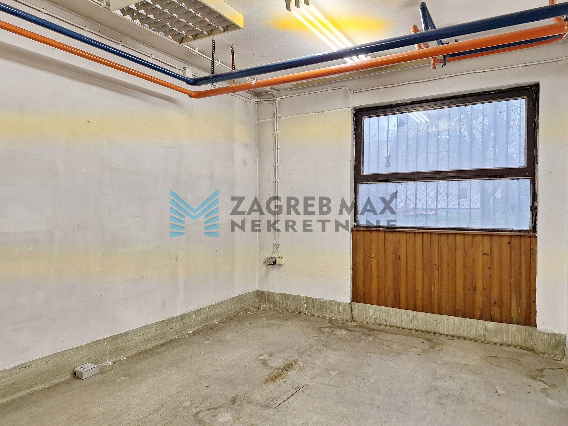 Zagreb - FOLNEGOVIĆEVO – Sachsova – poslovni prostor – 174 m2