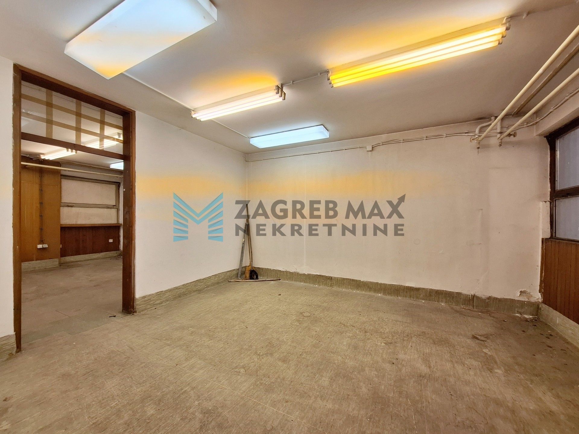 Zagreb - FOLNEGOVIĆEVO – Sachsova – poslovni prostor – 174 m2