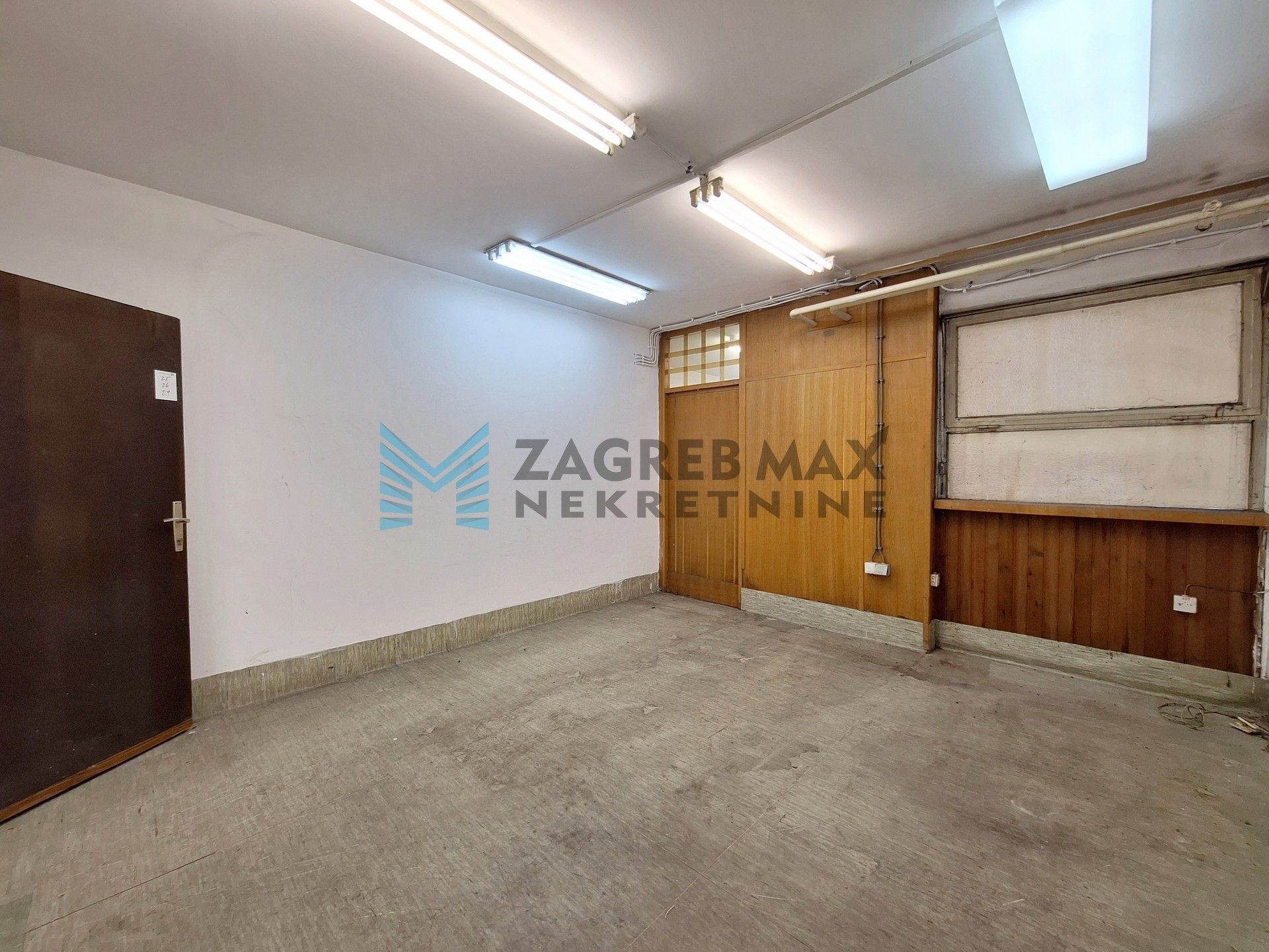 Zagreb - FOLNEGOVIĆEVO – Sachsova – poslovni prostor – 174 m2