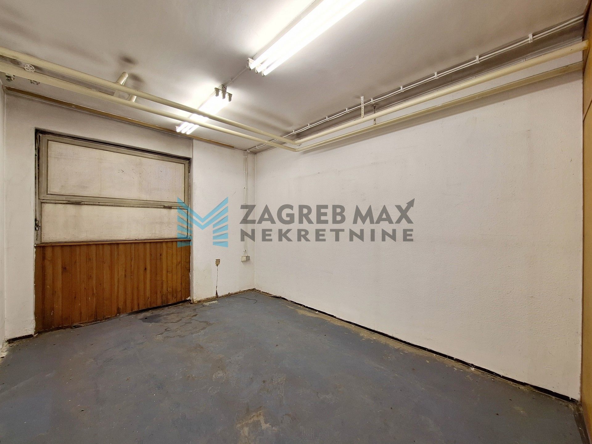 Zagreb - FOLNEGOVIĆEVO – Sachsova – poslovni prostor – 174 m2