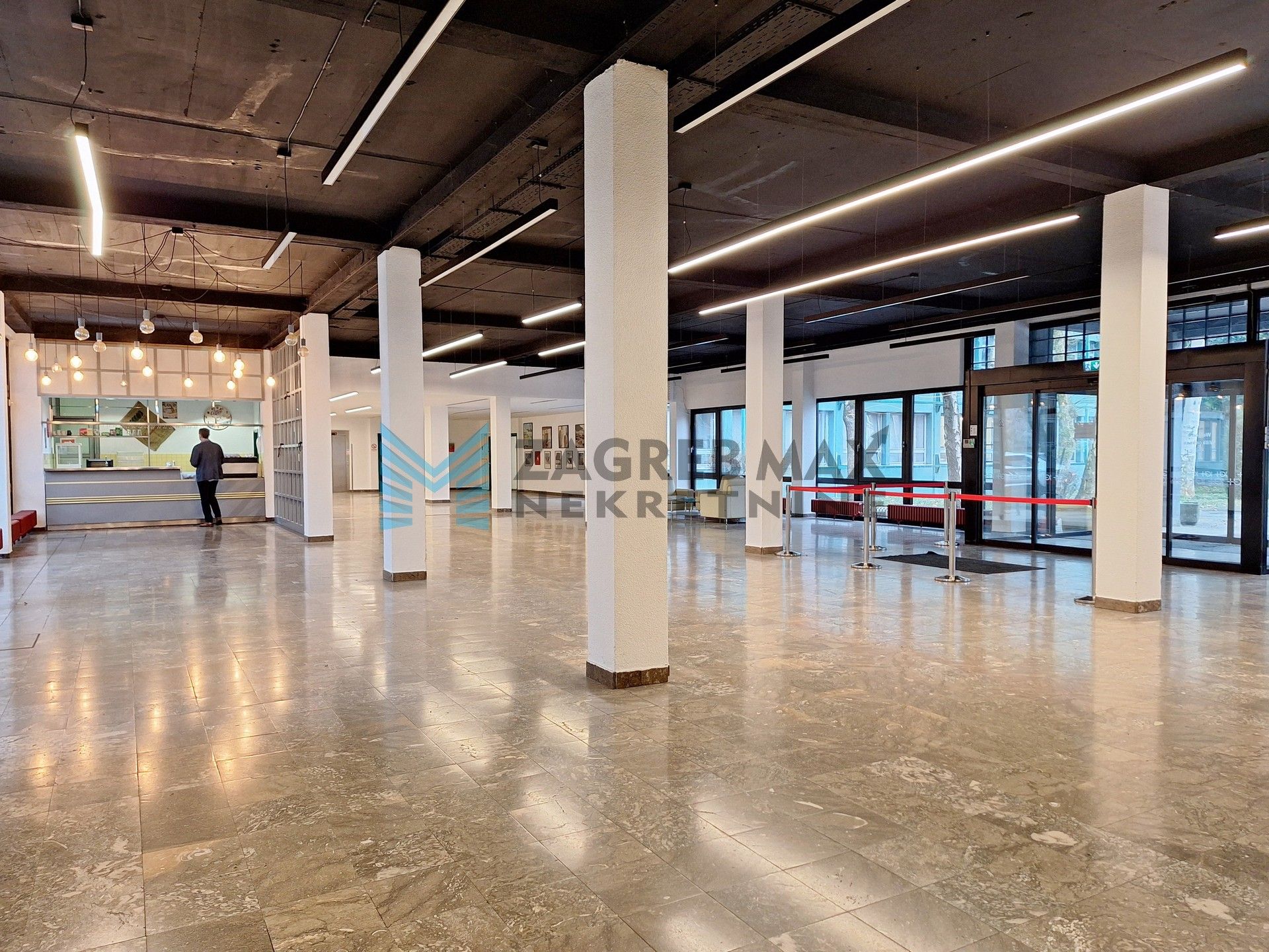 Zagreb - FOLNEGOVIĆEVO – Rakušina – poslovni prostor – 480 m2