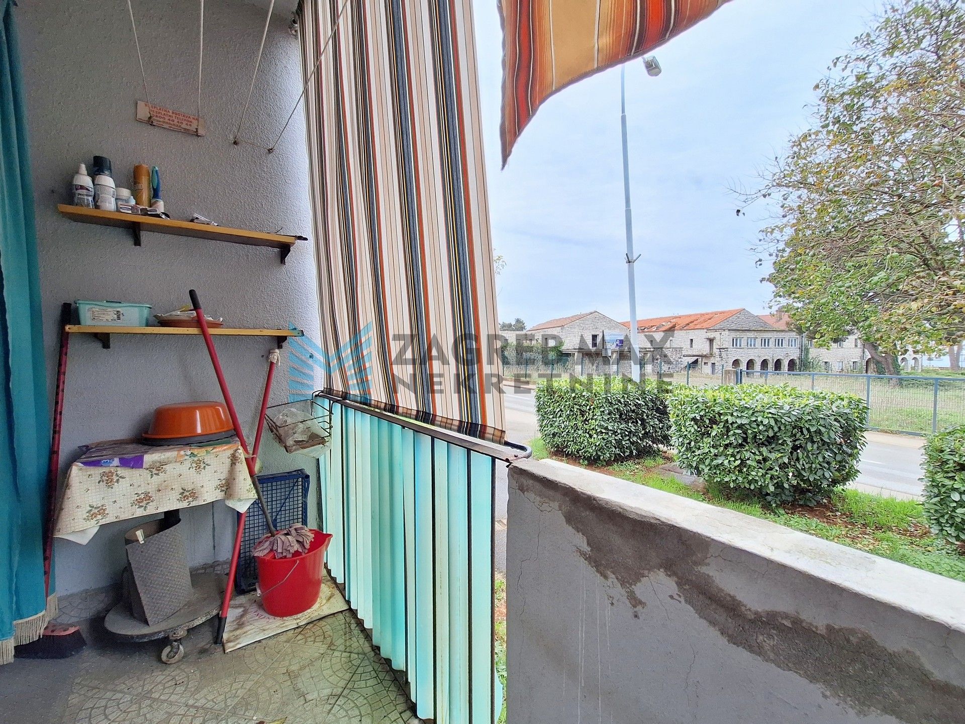 Zagreb - UMAG - Jadranska – 4-sobni, komforan, lođa, v.prizemlje, garaža, vrt