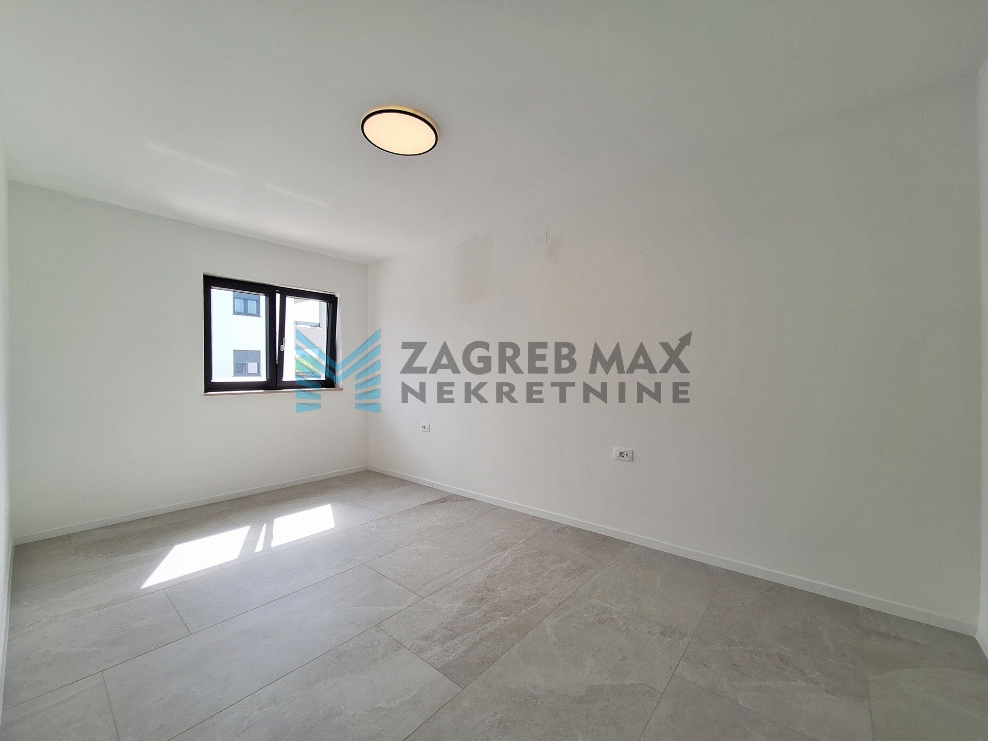 Zagreb - FINIDA – Segetska – 3-sobni, novogradnja, 2 balkona, 2 VPM, spremište