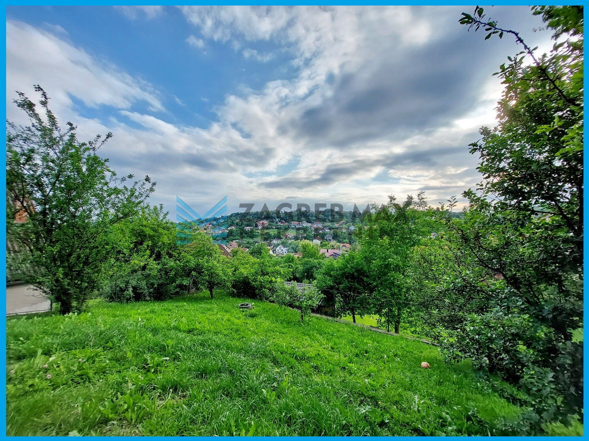 Zagreb - G.VRAPČE - F.Kušana - 3-sobni, svijetao, spremište, parking, mirno