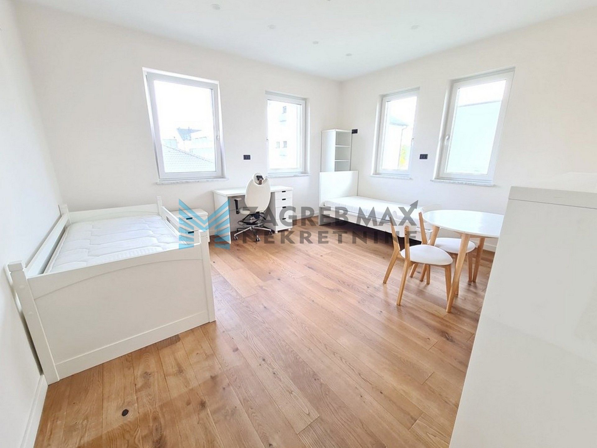 Zagreb - BLATO – J.Njavre – poslovni prostor u urbanoj vili blizu Arene - 323m2