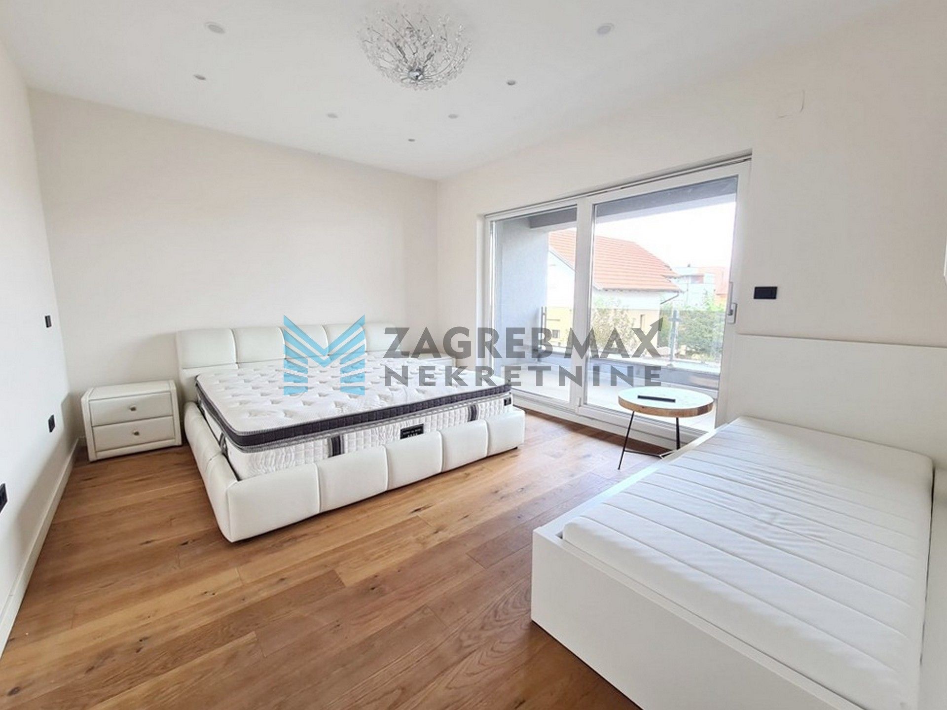 Zagreb - BLATO – J.Njavre – poslovni prostor u urbanoj vili blizu Arene - 323m2