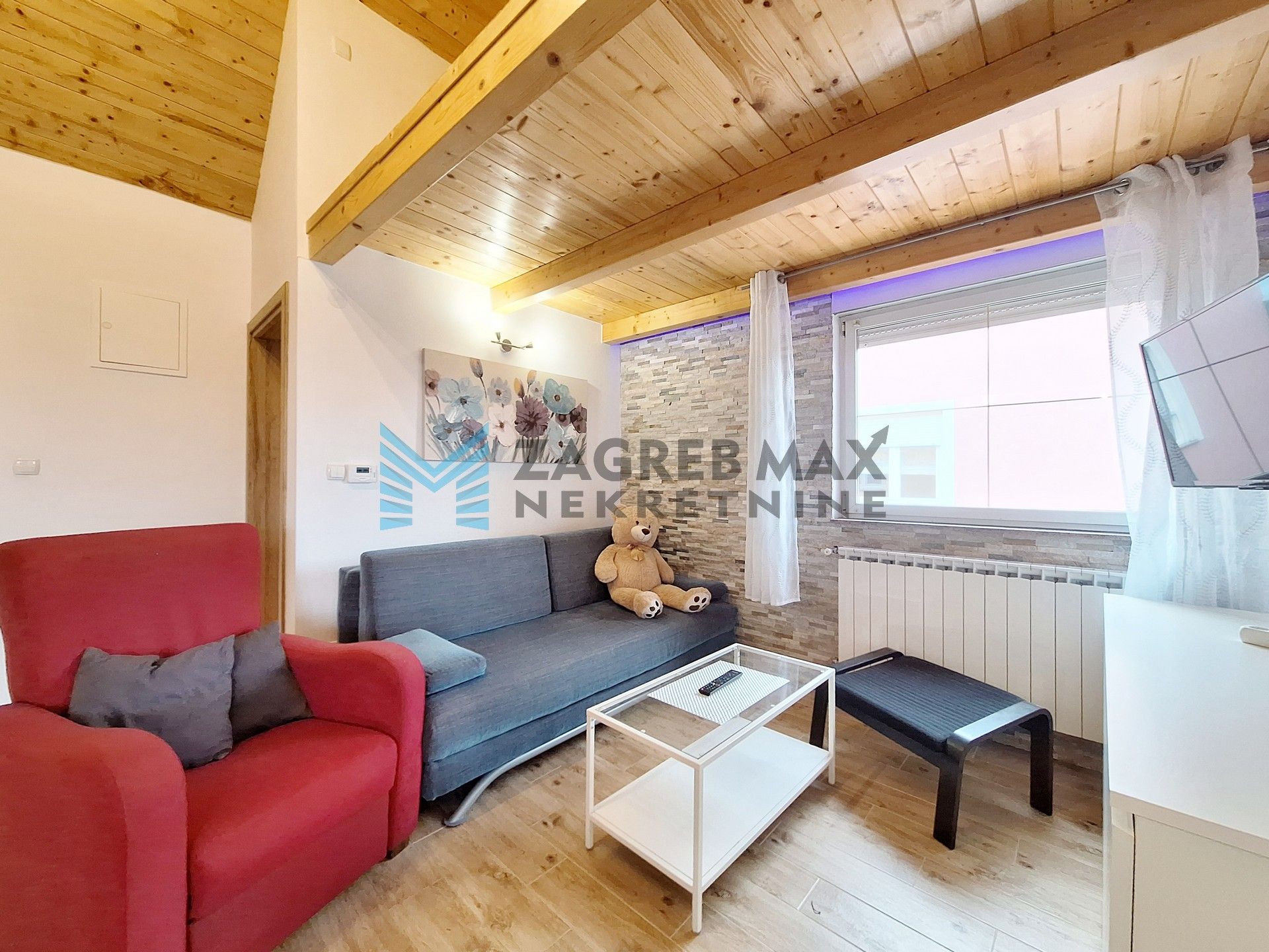 Zagreb - VOLTINO - Somborska - 2,5 S, galerije, terasa, roštilj - BEZ PROVIZIJE