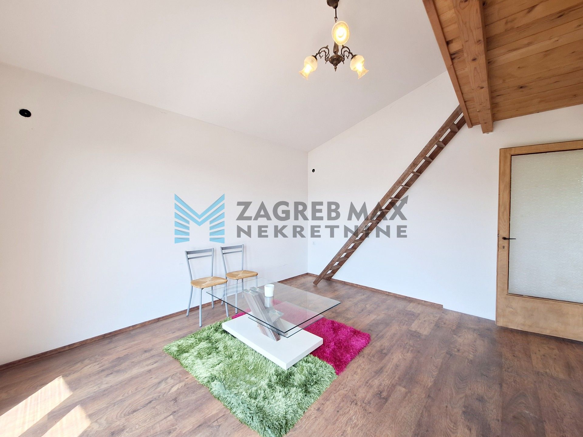 Zagreb - DUBRAVA SAMOBORSKA - kuća s potencijalom i otvorenim pogledom na gorje