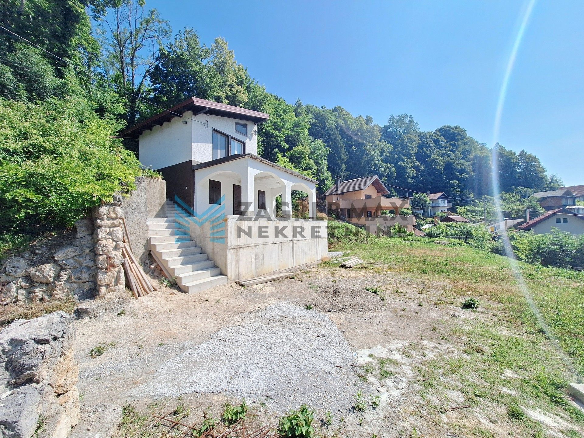 Zagreb - DUBRAVA SAMOBORSKA - kuća s potencijalom i otvorenim pogledom na gorje