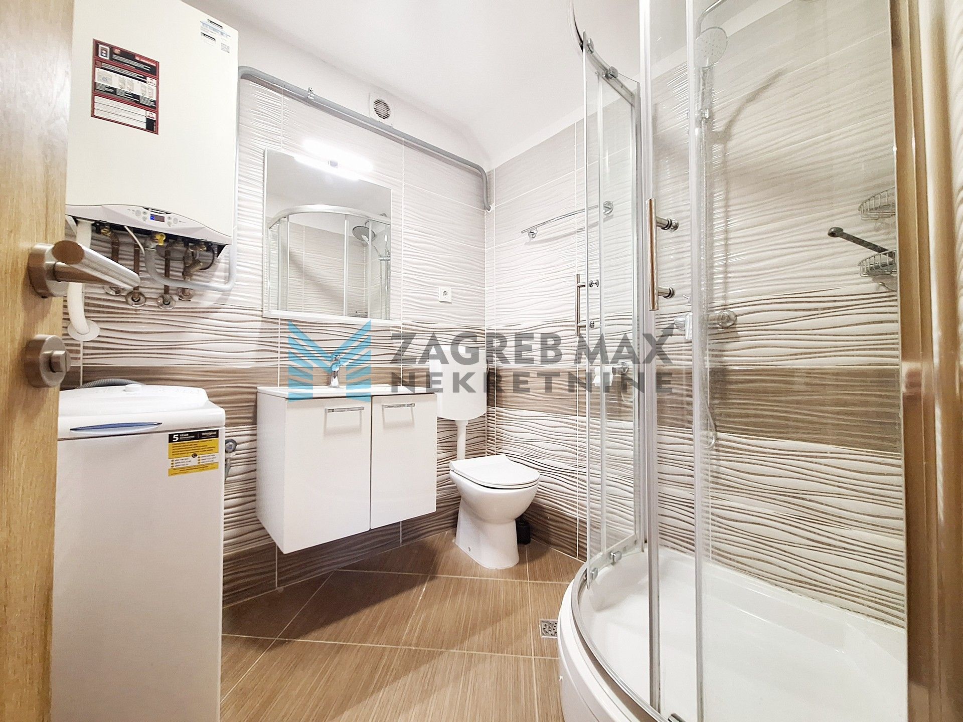 Zagreb - VOLTINO - Somborska - 2,5 S, galerije, terasa, roštilj - BEZ PROVIZIJE