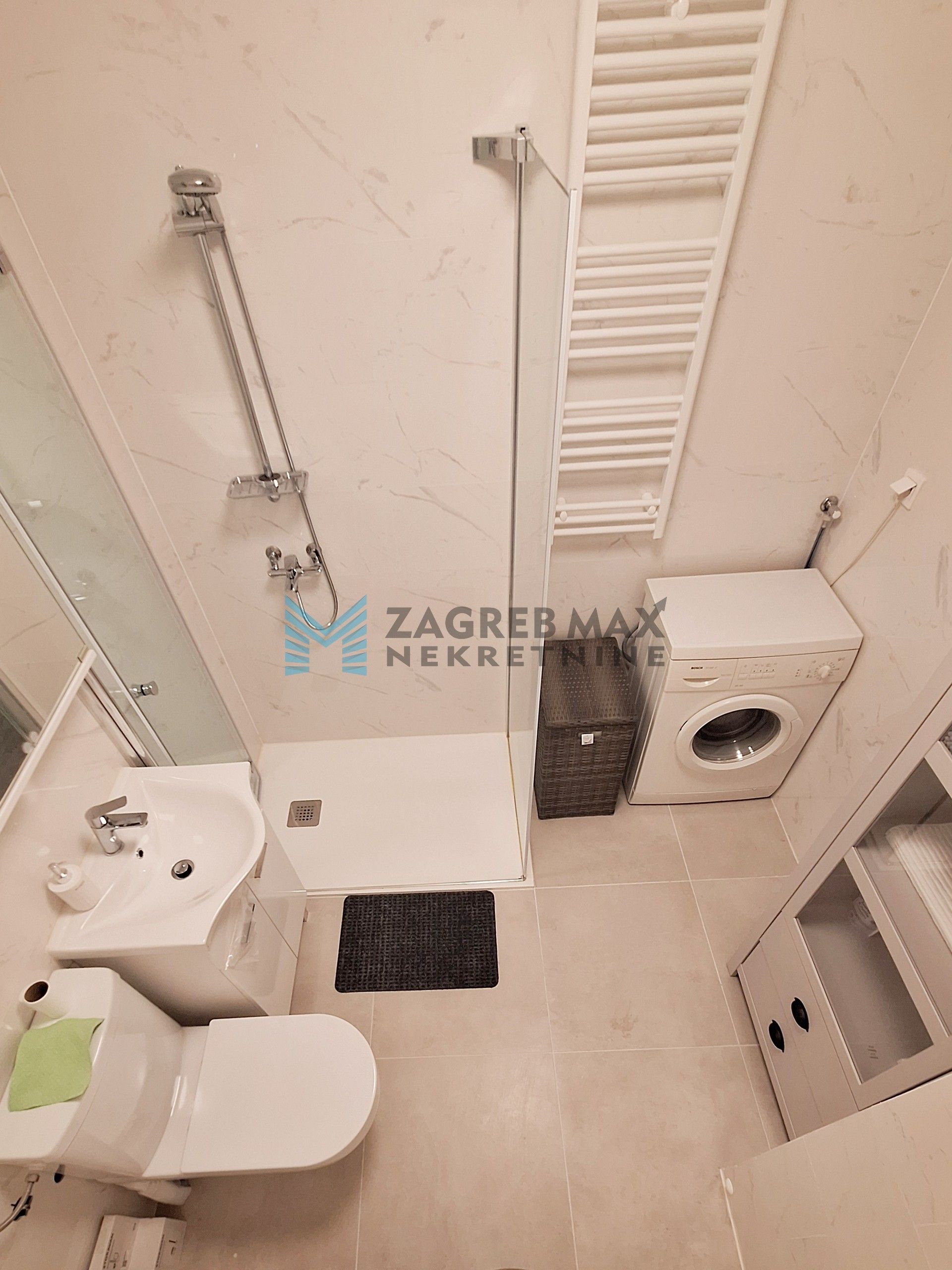 Zagreb - SAVICA - moderan 2-soban s predivnim pogledom - 47 m2