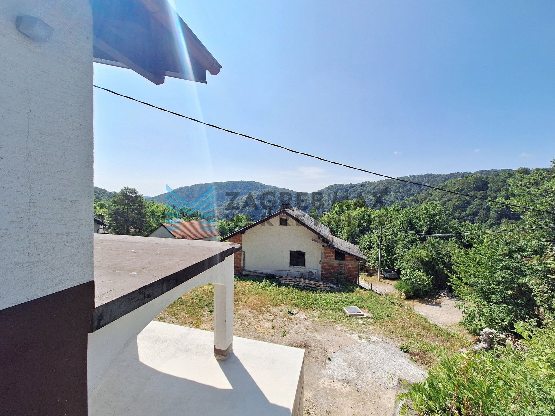 Zagreb - DUBRAVA SAMOBORSKA - kuća s potencijalom i otvorenim pogledom na gorje