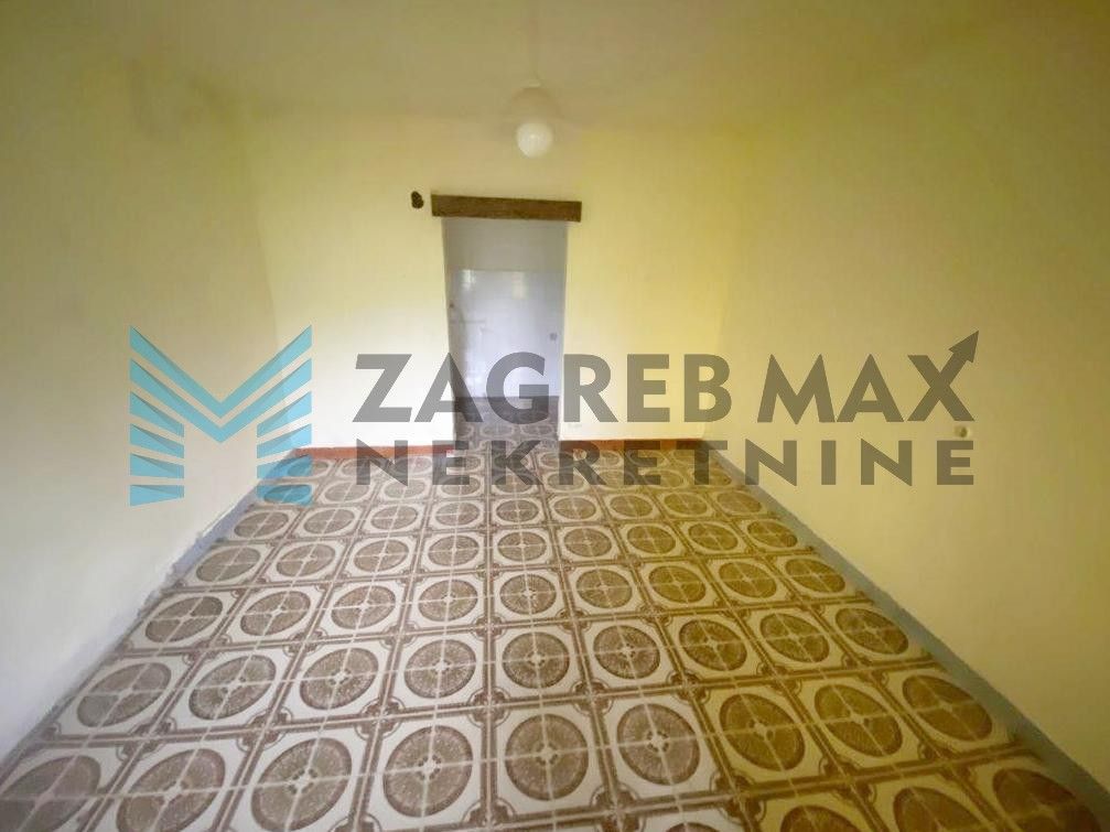 Zagreb - OGULIN - Donje Dubrave - kuća s okućnicom 3248 m2