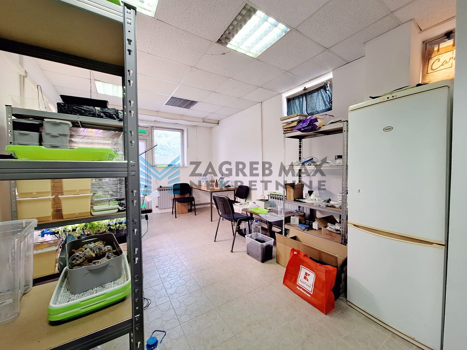 Zagreb - RUDEŠ - Jezerska - poslovni objekt, 83 m2, suteren