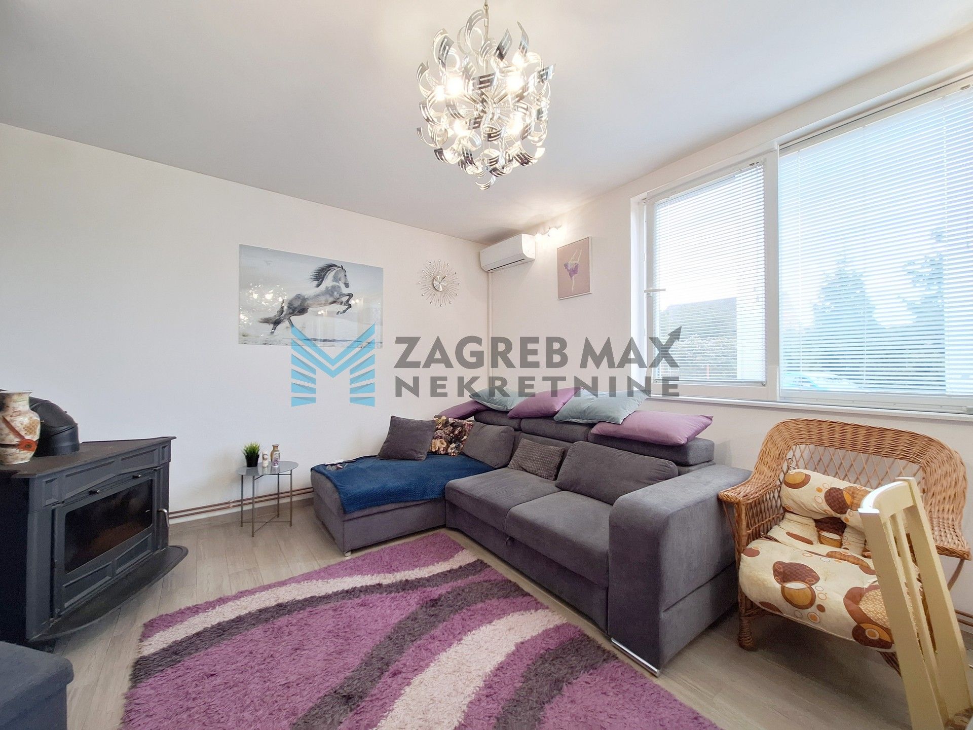 Zagreb - DOMASLOVEC - Krmica - kuća 246 m2, 2761 m2 zemljišta - INVESTICIJA