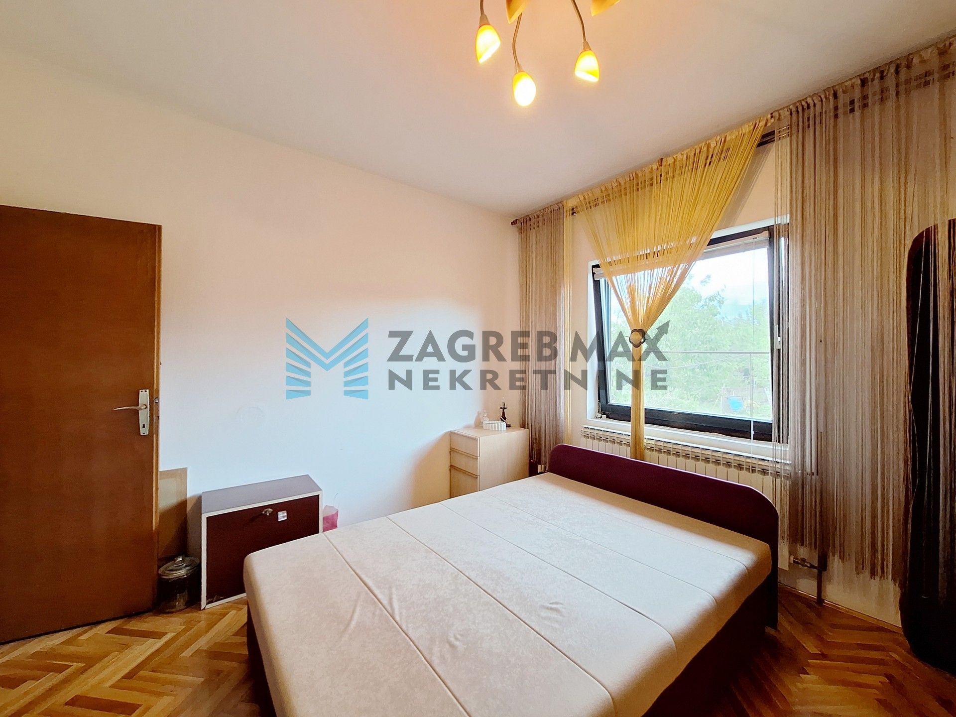 Zagreb - DOMASLOVEC - Krmica - kuća 246 m2, 2761 m2 zemljišta - INVESTICIJA