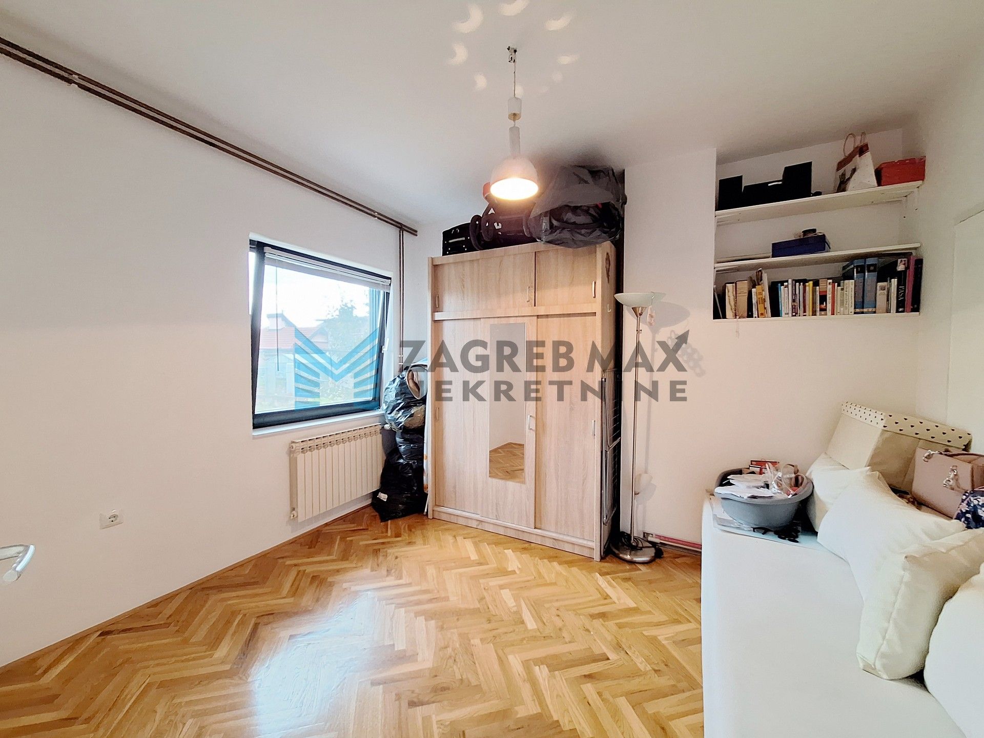 Zagreb - DOMASLOVEC - Krmica - kuća 246 m2, 2761 m2 zemljišta - INVESTICIJA