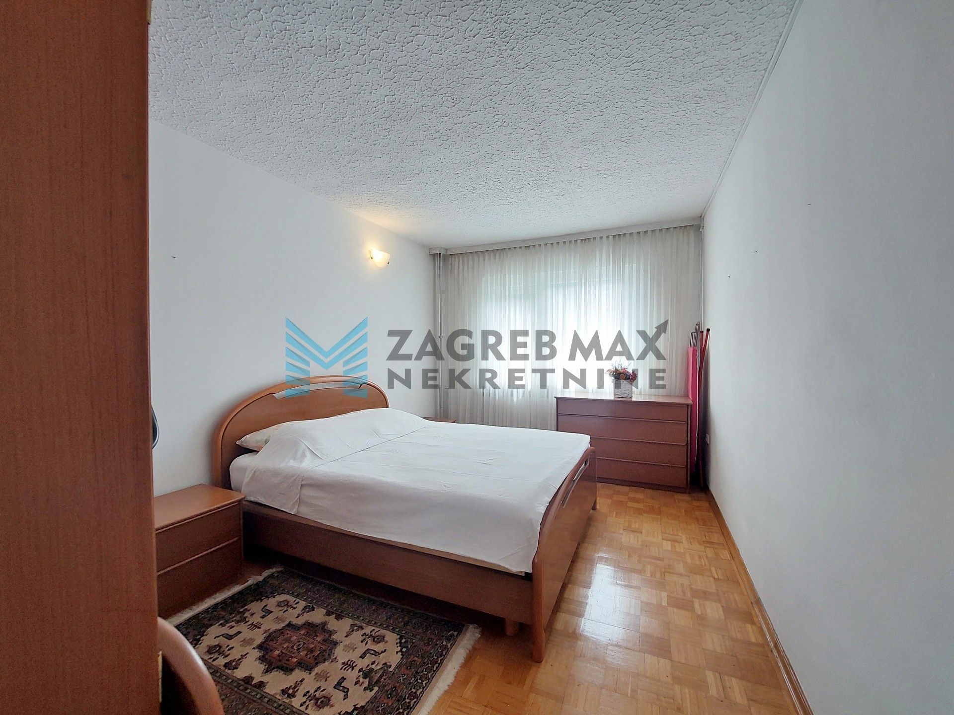 Zagreb - KNEŽIJA - P.V.Njegovana - 2-sobni, opremljen, svijetao, mirno, lođa