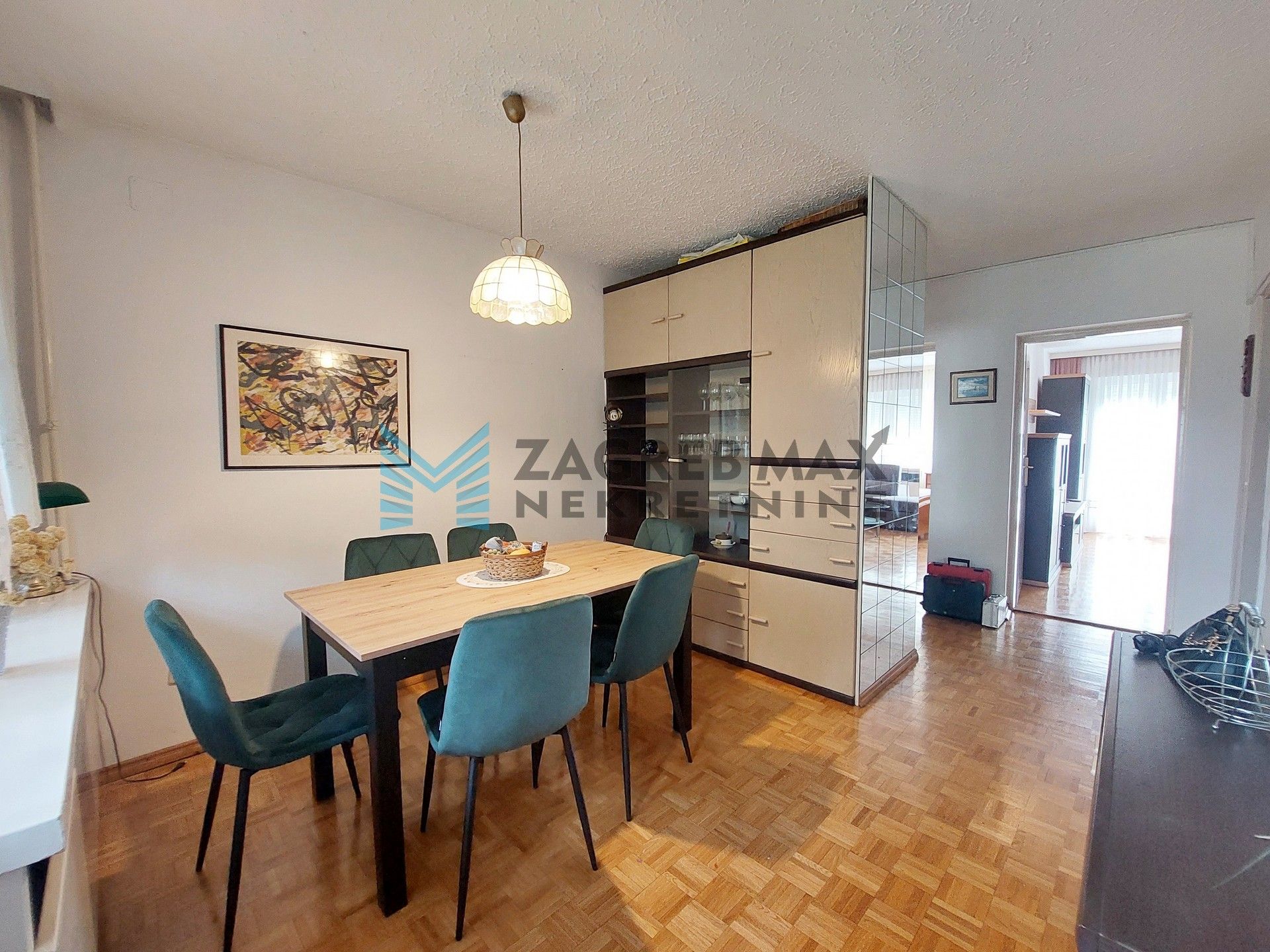 Zagreb - KNEŽIJA - P.V.Njegovana - 2-sobni, opremljen, svijetao, mirno, lođa