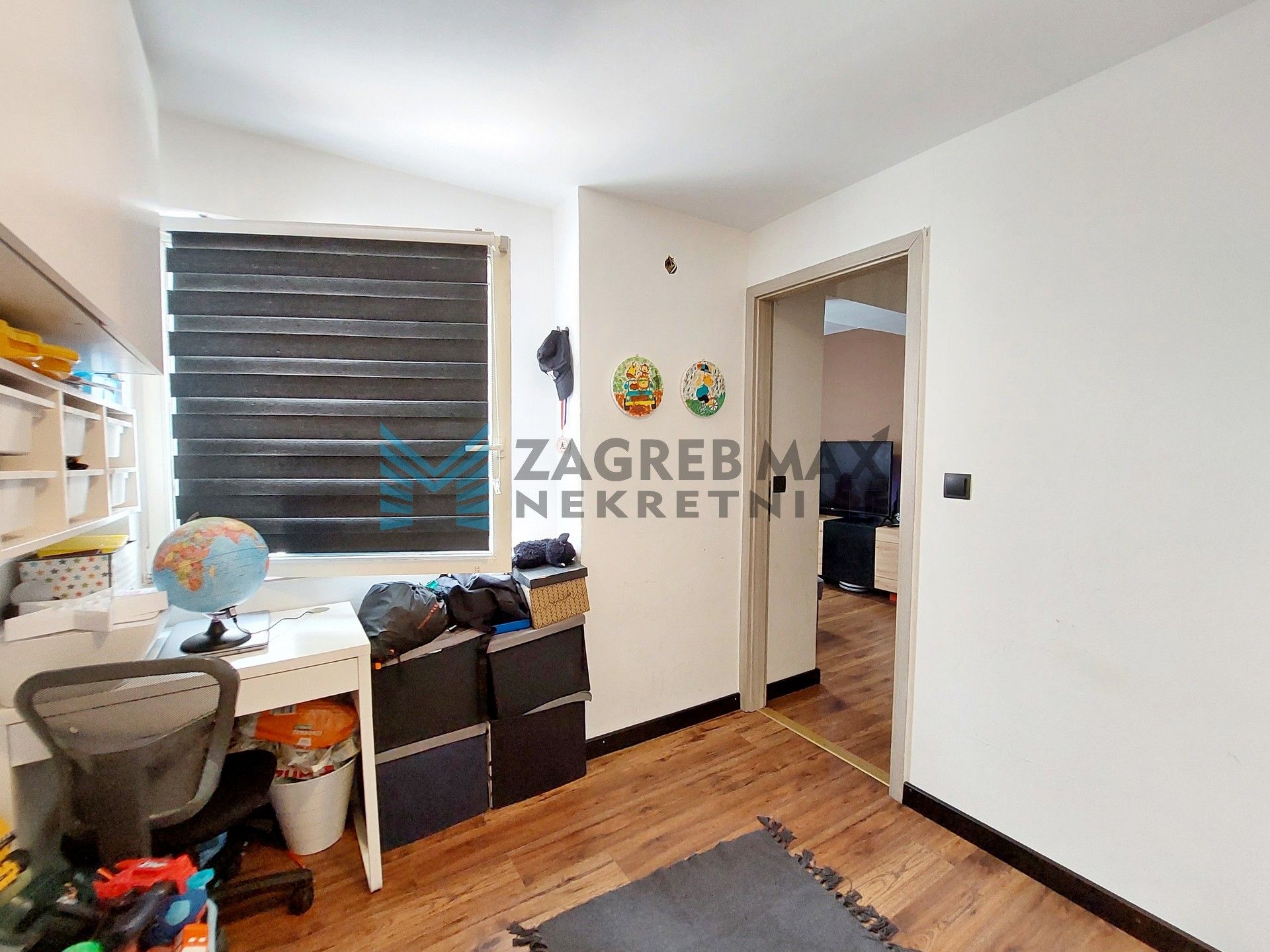 Zagreb - TREŠNJEVKA - Hreljinska - 2-sobni, uređen, održavan, dvorište