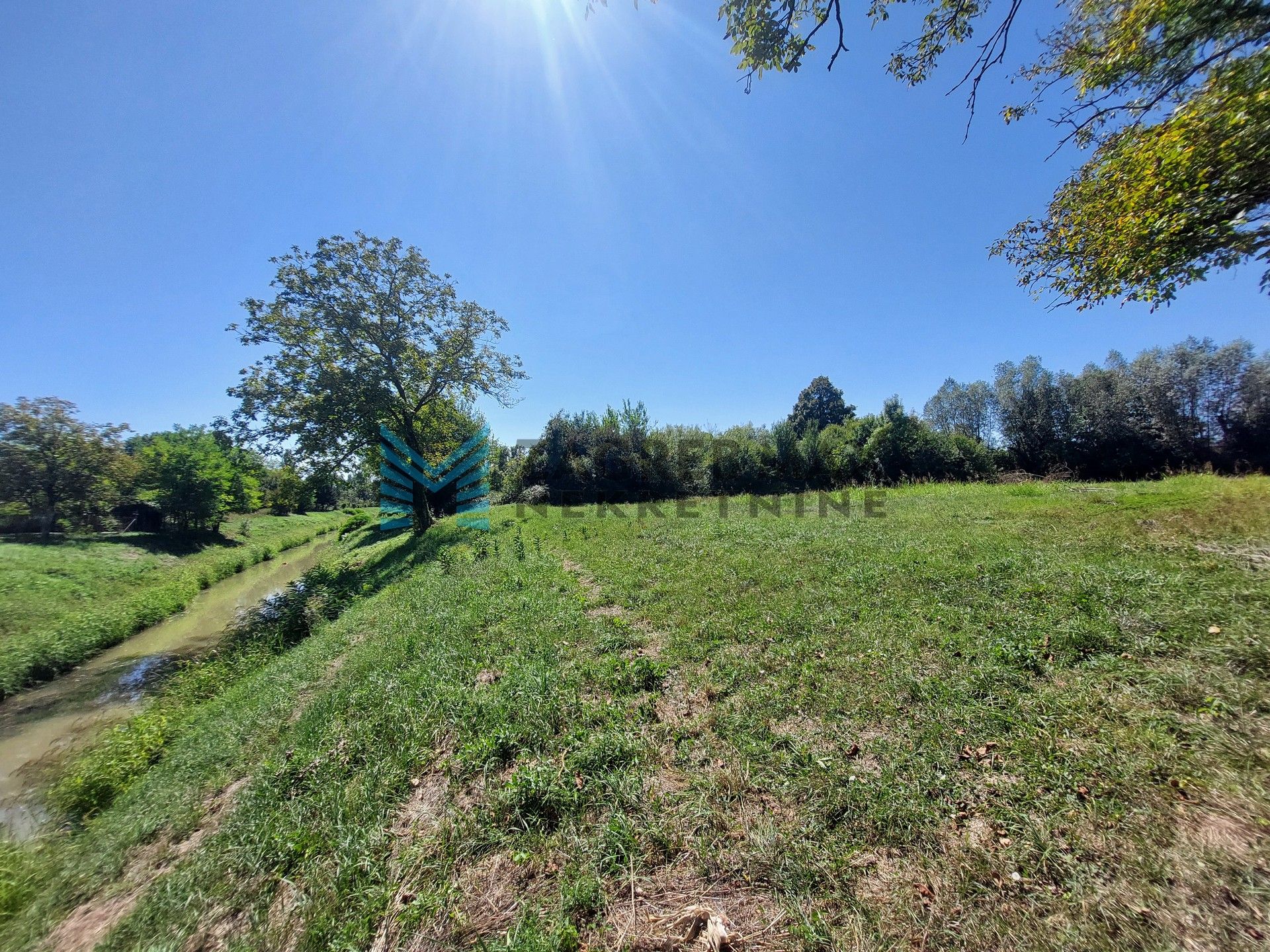 Zagreb - IVANIĆ - Opatinec - građevinsko zemljište 5807 m2