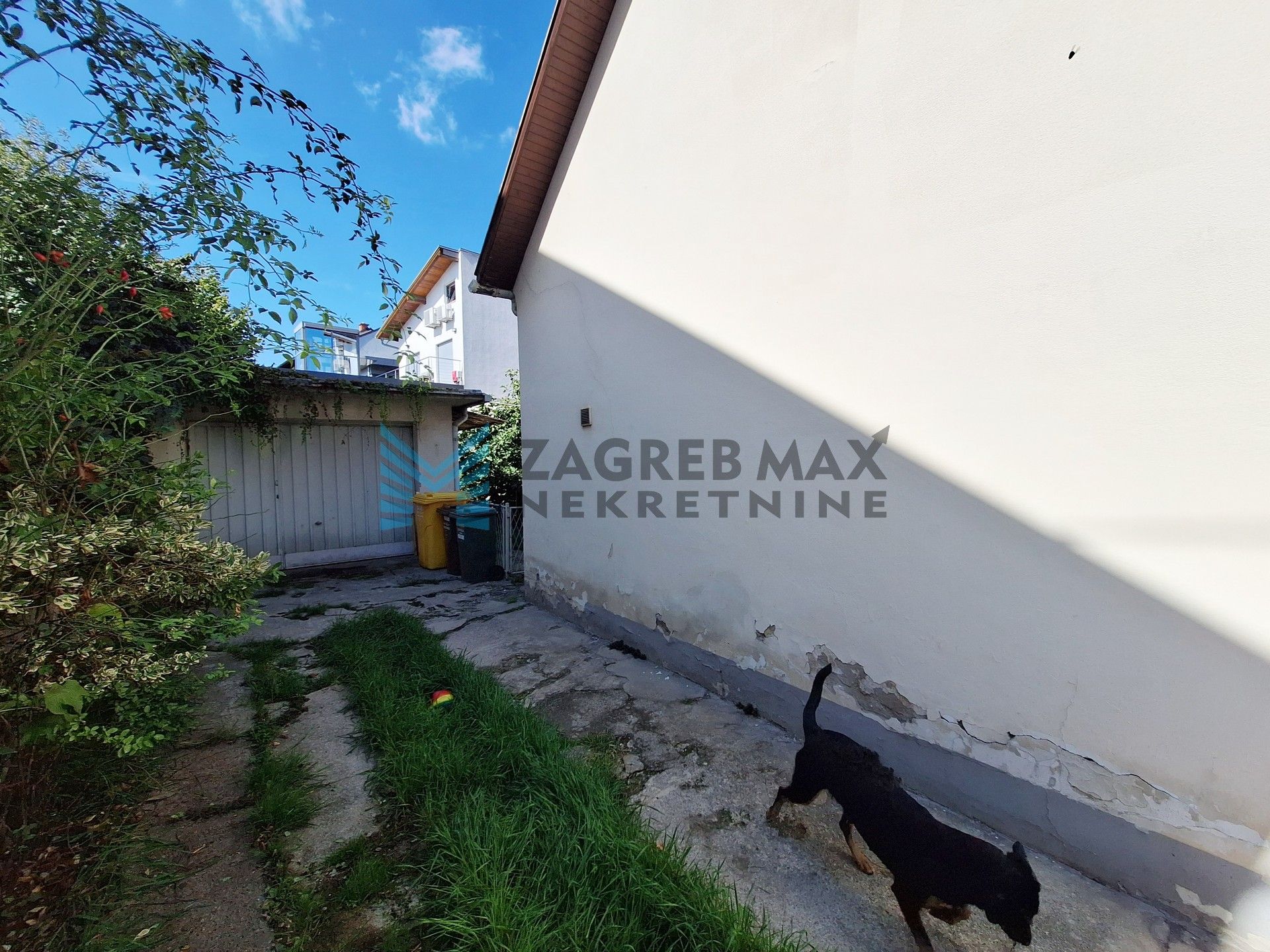Zagreb - KUSTOŠIJA - Ivanićeva - kuća za rušenje - parcela 295 m²