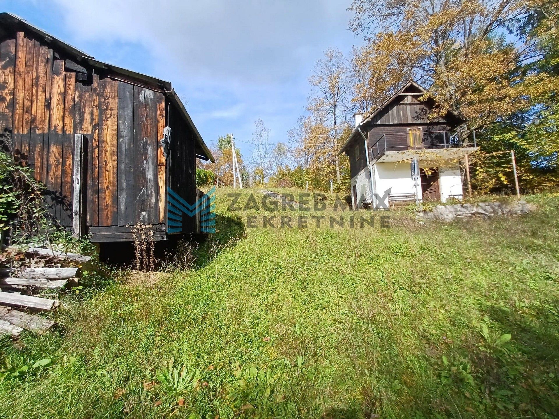 Zagreb - TOMAŠNICA - kuća za odmor uz rijeku Dobru - prilika za investiciju