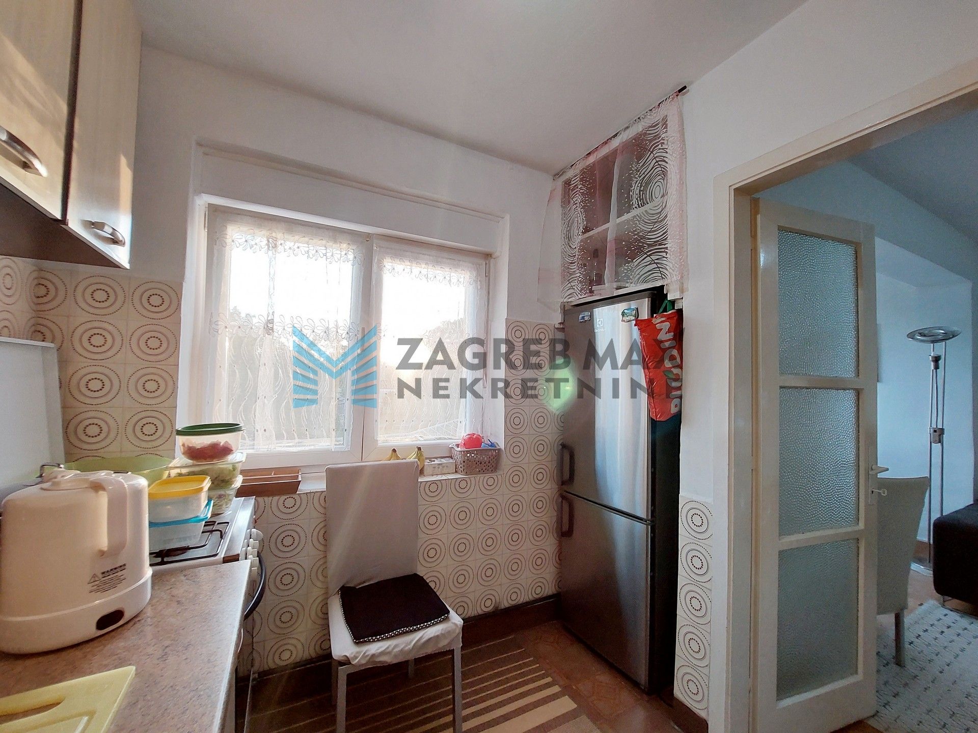 Zagreb - PEŠČENICA - Ivanićgradska - 3-sobni, svijetao, spremište, mirno