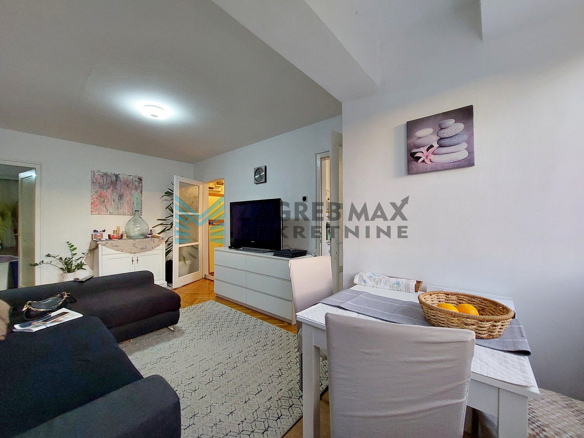 Zagreb - PEŠČENICA - Ivanićgradska - 3-sobni, svijetao, spremište, mirno