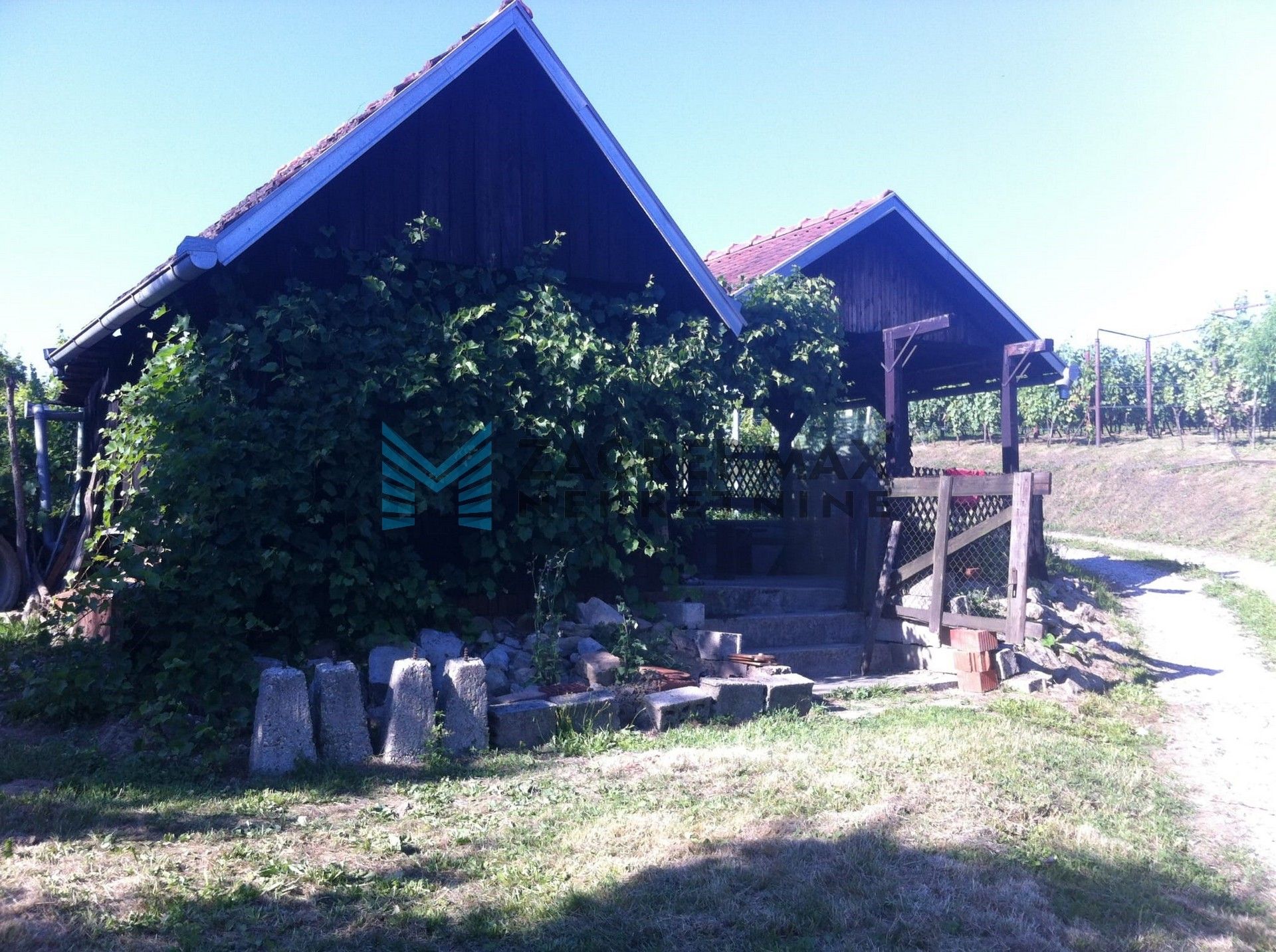 Zagreb - ČAZMA - Bosiljevo brdo - građevinsko zemljište - 2166 m2