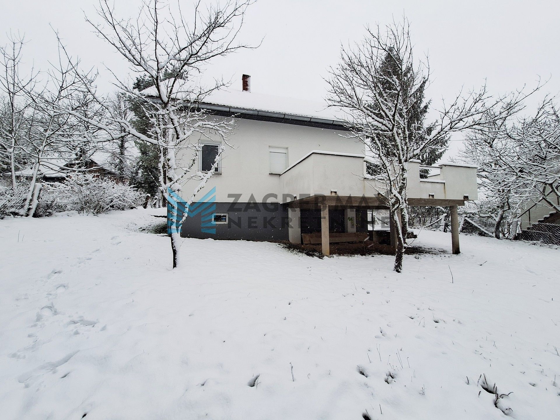 Zagreb - GORNJA TRSTENICA - renovirana kuća za odmor, prilika