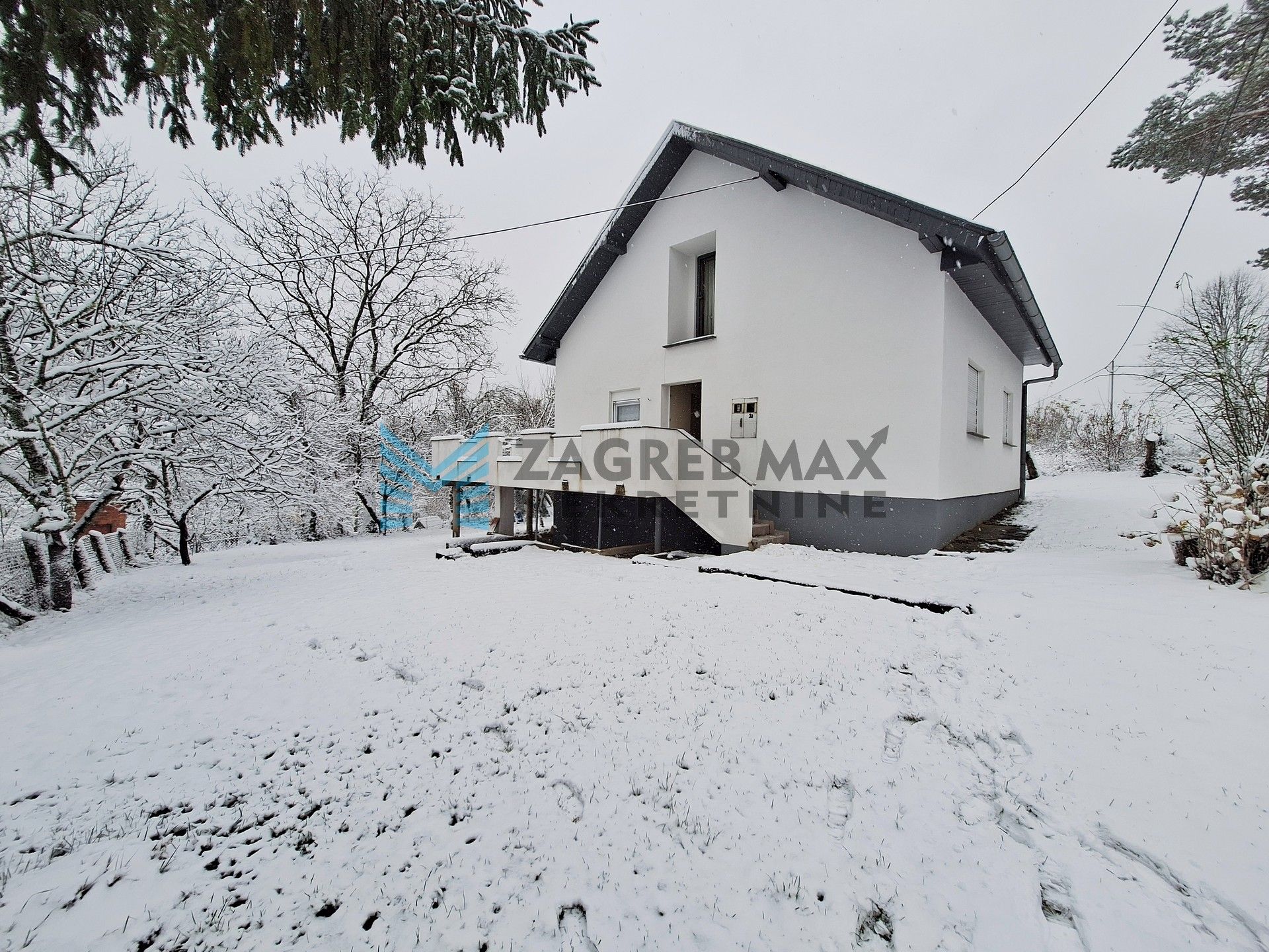 Zagreb - GORNJA TRSTENICA - renovirana kuća za odmor, prilika