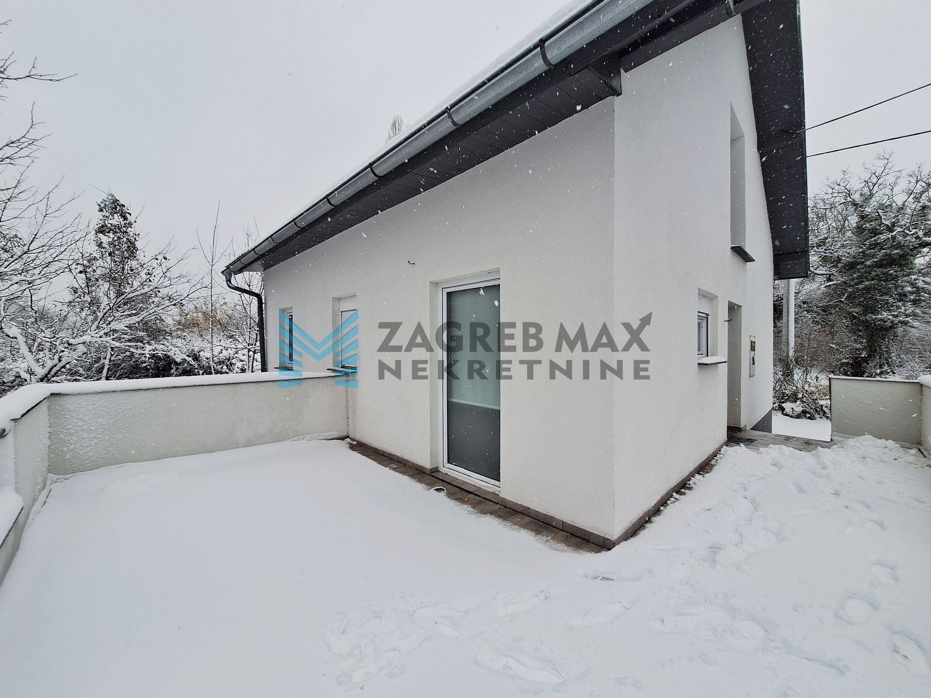 Zagreb - GORNJA TRSTENICA - renovirana kuća za odmor, prilika