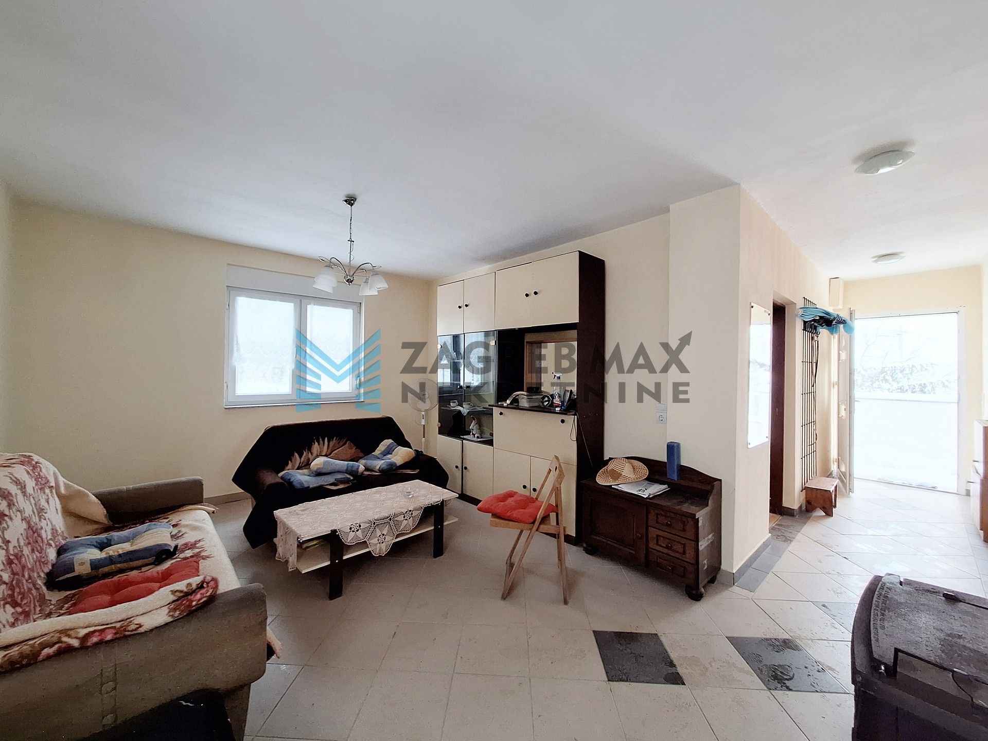 Zagreb - GORNJA TRSTENICA - renovirana kuća za odmor, prilika