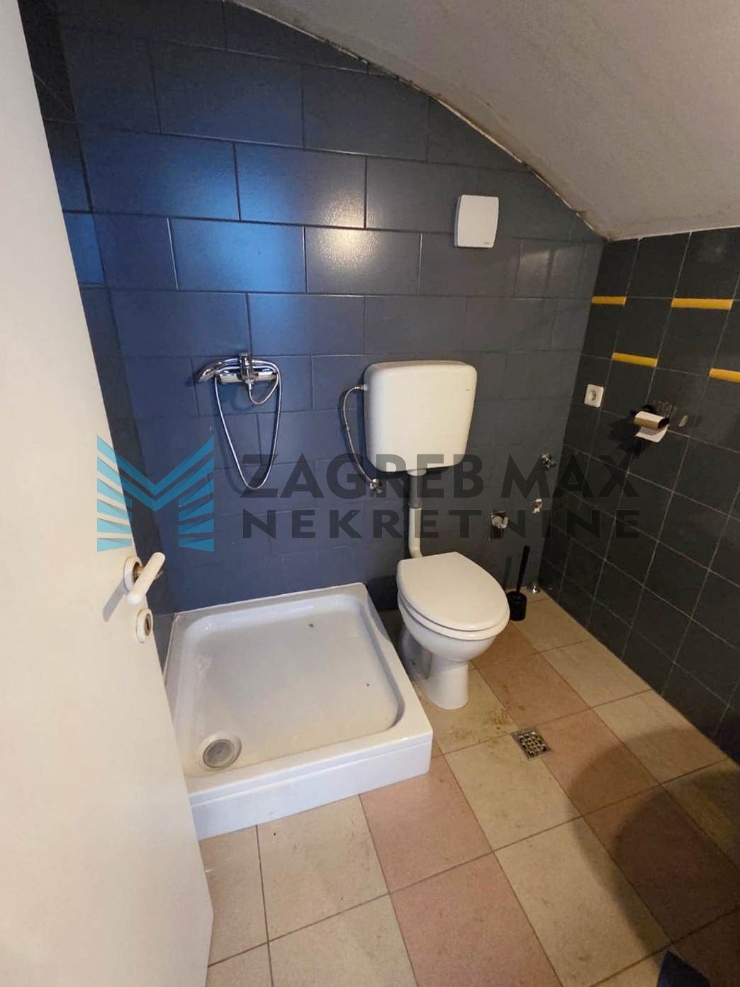 Zagreb - FRANKOPANSKA - poslovni prostor 68 m2 - uži centar grada (iznajmljivanje)