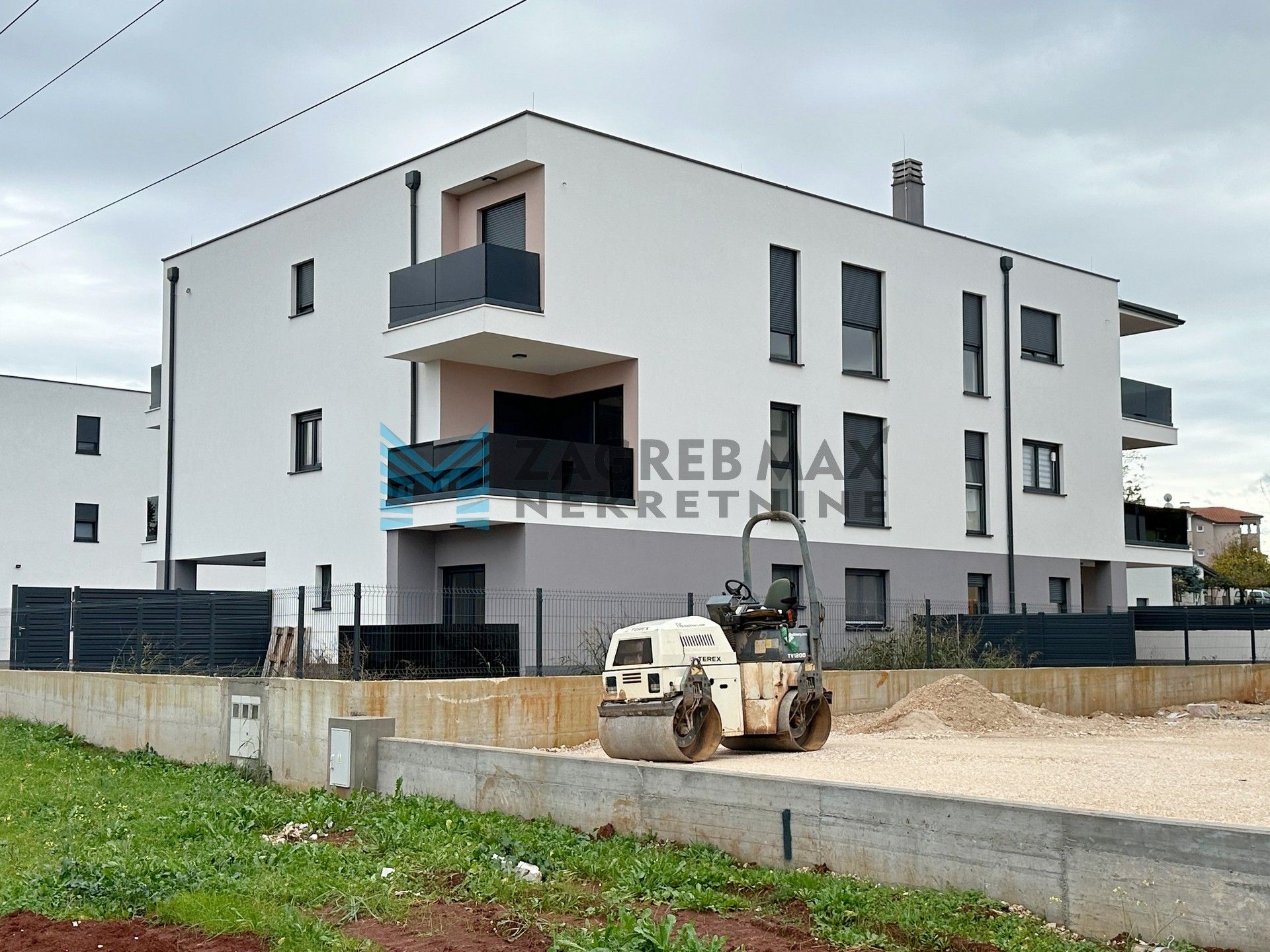 Zagreb - FINIDA – Segetska – 4-sobni, novogradnja, prostran, komforan, 2 balkon