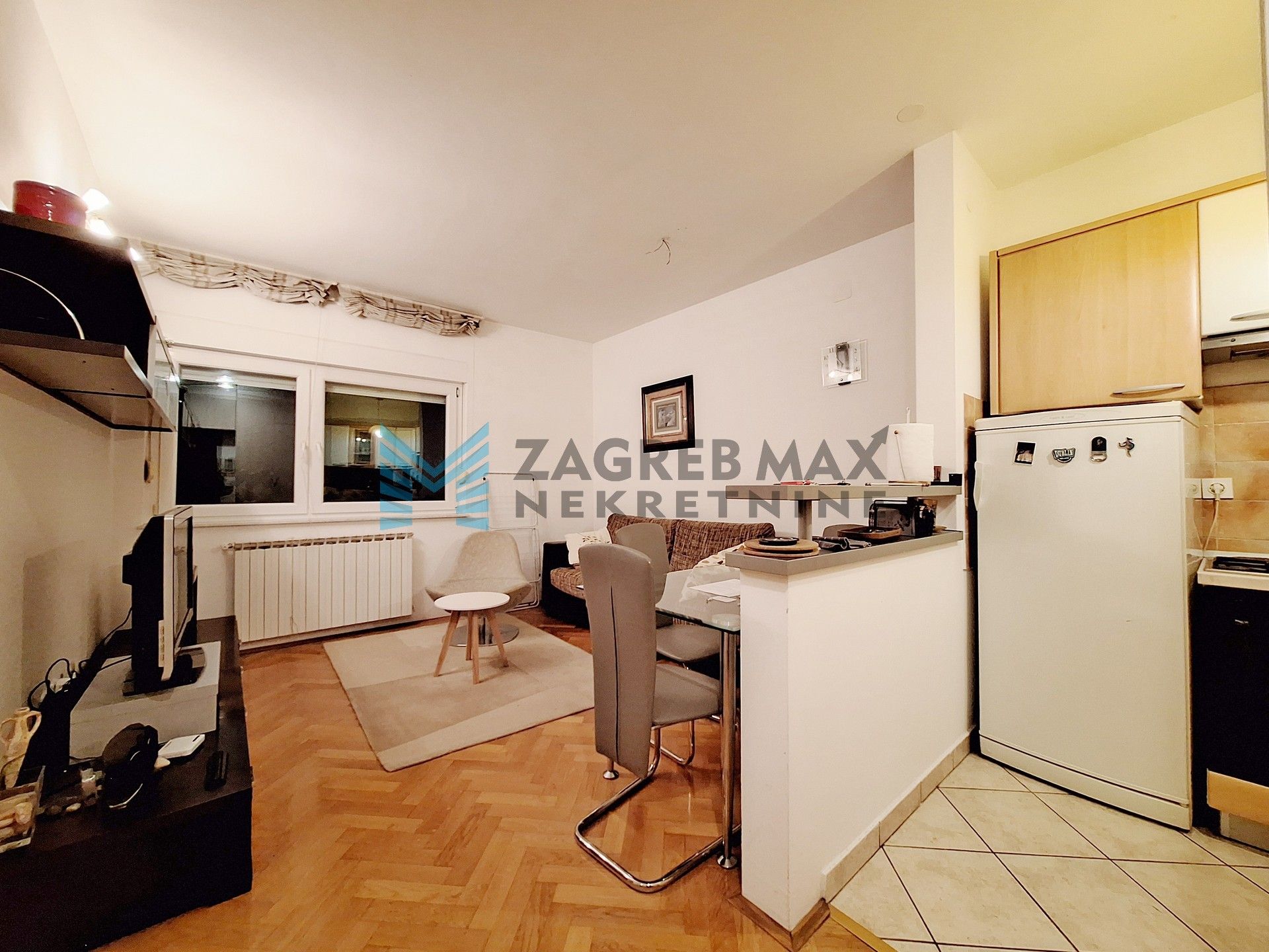 Zagreb - BRITANAC - Podolje - 2-sobni, kvalitetan, niske režije, VPM (iznajmljivanje)