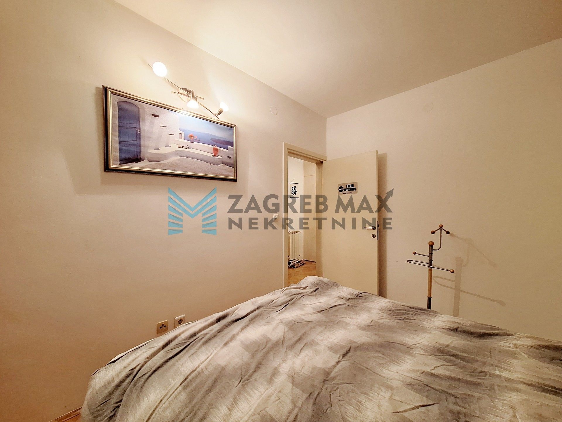 Zagreb - BRITANAC - Podolje - 2-sobni, kvalitetan, niske režije, VPM (iznajmljivanje)