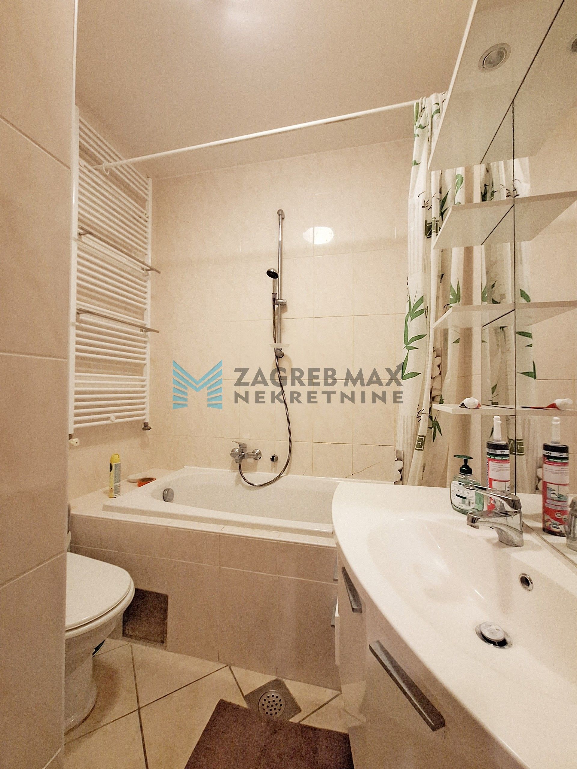 Zagreb - BRITANAC - Podolje - 2-sobni, kvalitetan, niske režije, VPM (iznajmljivanje)