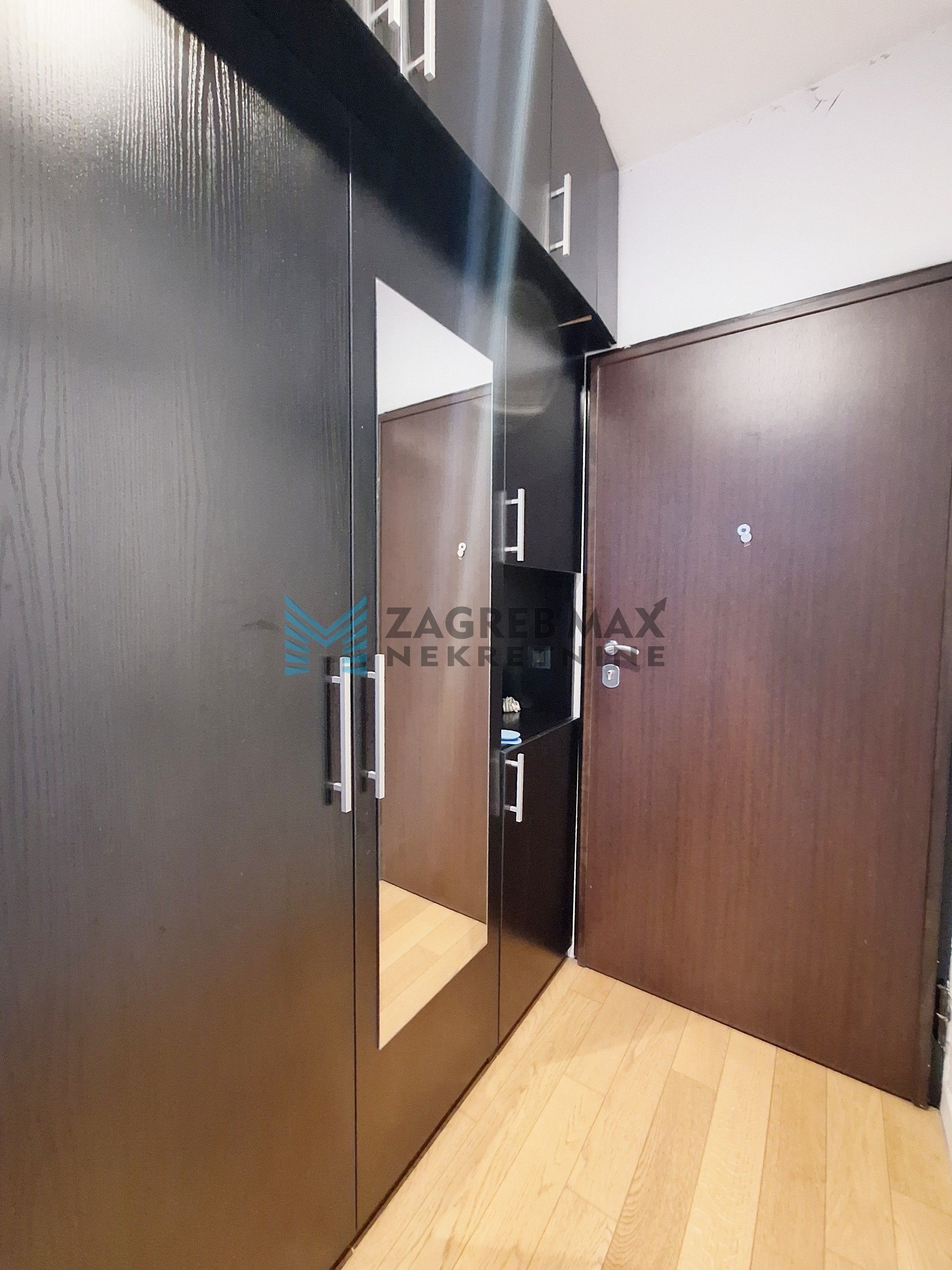 Zagreb - ŠPANSKO - Nova Galerija, moderan 3soban stan, loggia, GPM