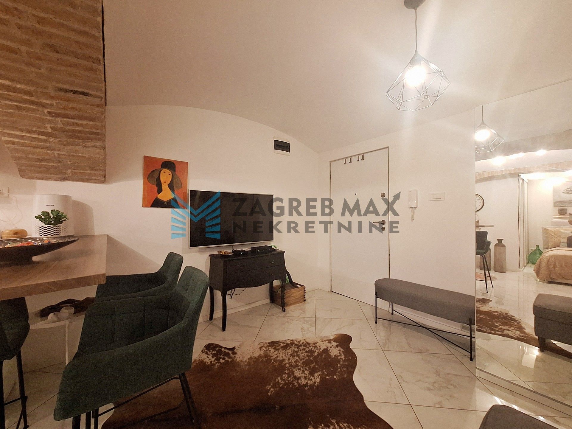 Zagreb - BERISLAVIĆEVA - izvrstan 1-sobni, uređen - INVESTICIJSKA PRILIKA