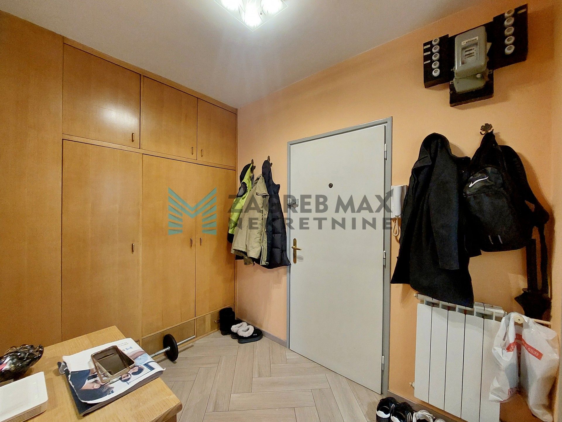 Zagreb - LUČKO - Unčanska - 1-sobni, spremište, lođa